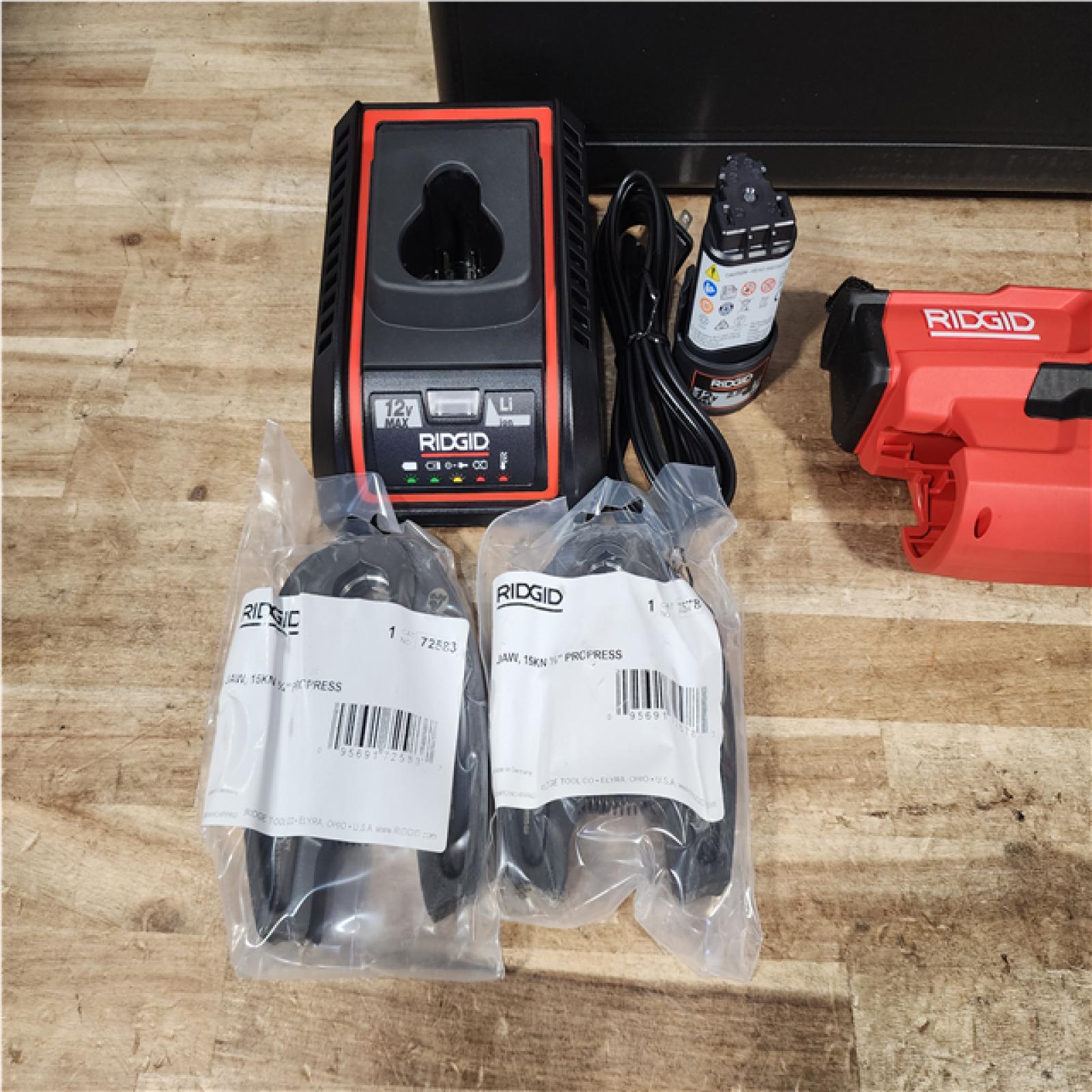 HOUSTON LOCATION - AS - IS RIDGID MINI PRESS TOOL KIT