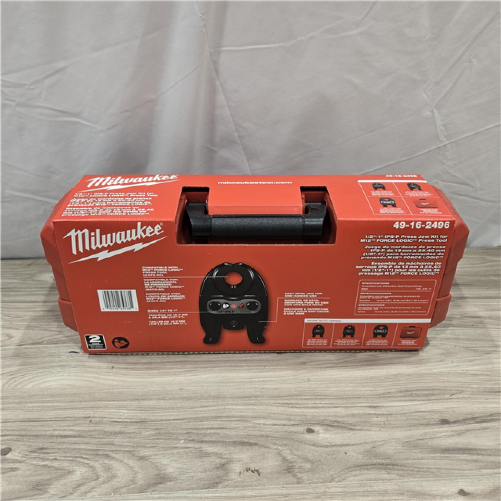 NEW! -  Milwaukee 1/2-in-1-in IPS-P Press Jaw Kit