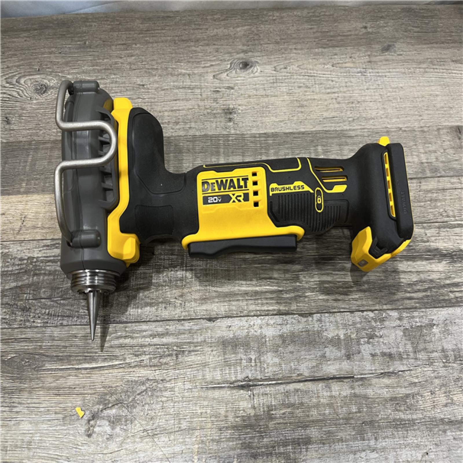 AS-IS DEWALT 20-Volt MAX 1-1/2 in. PEX Expander (Tool-Only)