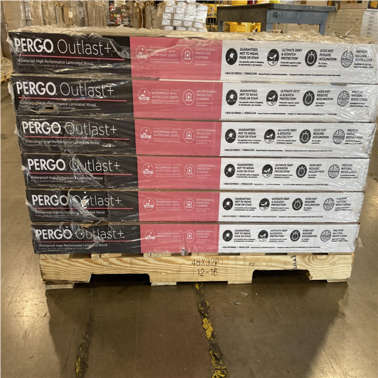 DALLAS LOCATION-Pergo Outlast+ Somerton Auburn 12 mm T x 7.4 in. W Waterproof Laminate Wood Flooring PALLET-(23 CASES)