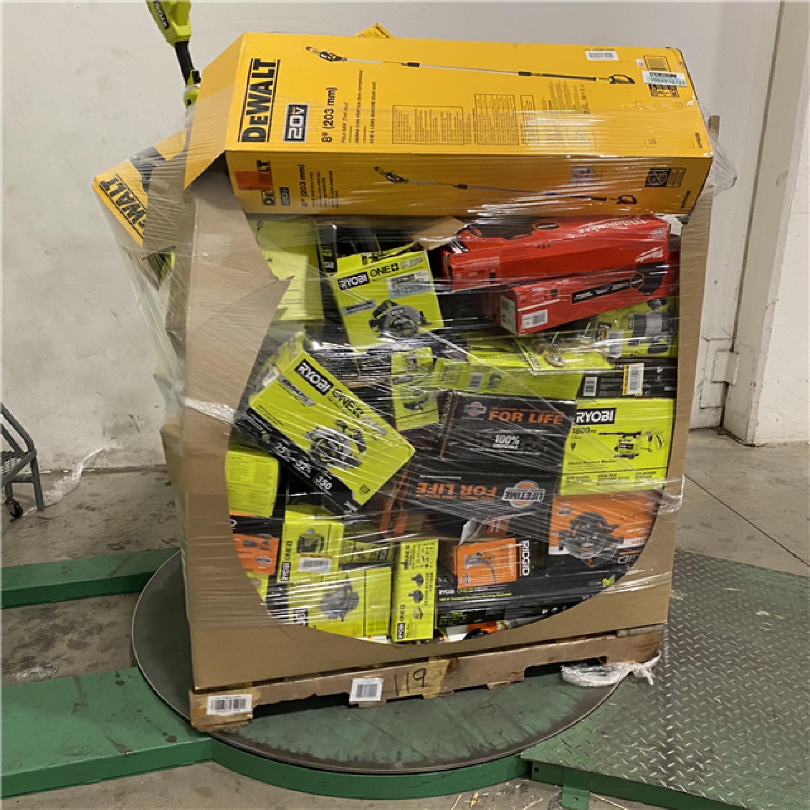 Dallas Location - As-Is Tool Pallet