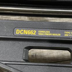 AS-IS DEWALT 20V MAX XR 16-Gauge Lithium-Ion Cordless Finish Nailer (Tool Only)