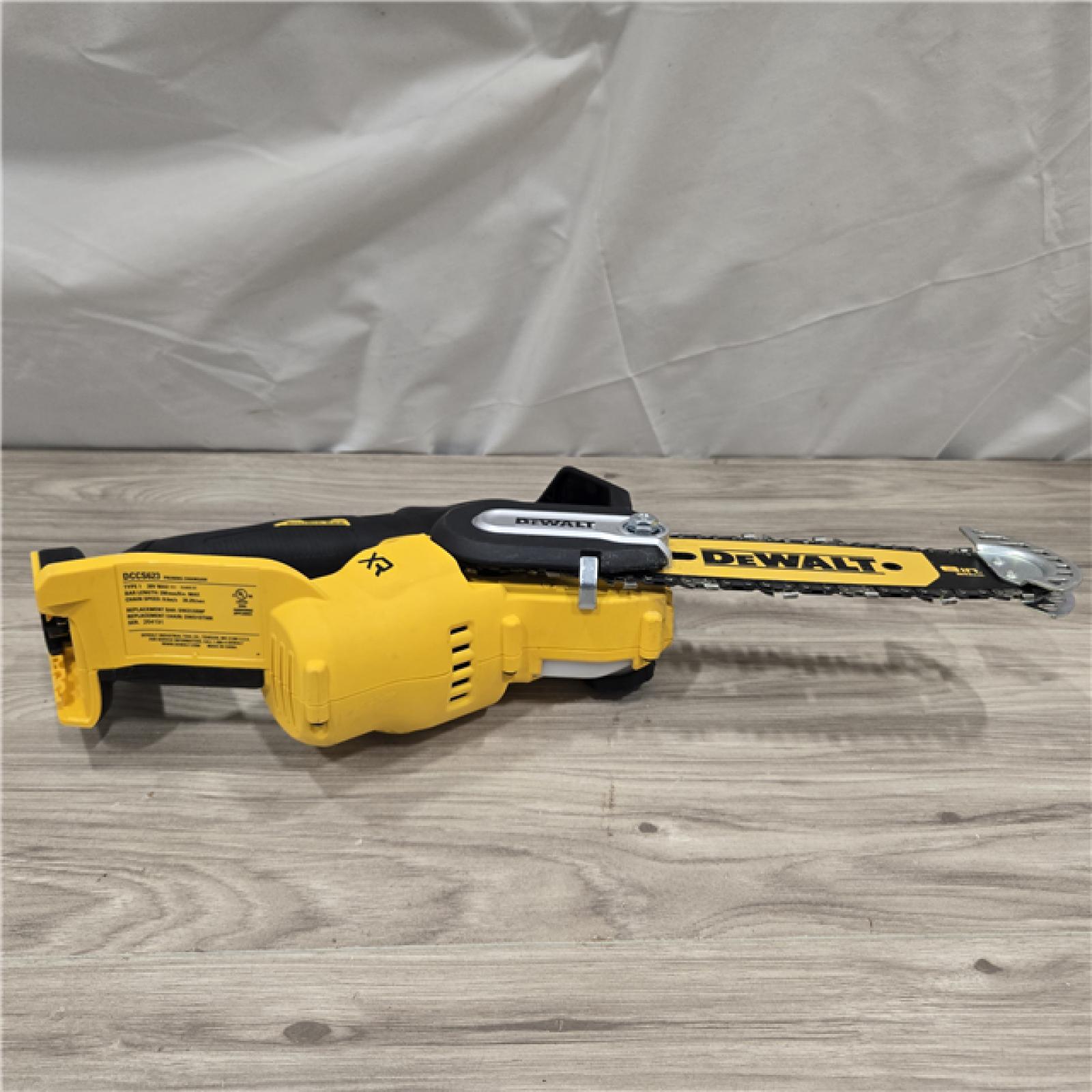 AS-IS DeWalt 20V MAX 8 in. Cordless Battery Powered Pruning Chainsaw (Tool Only)