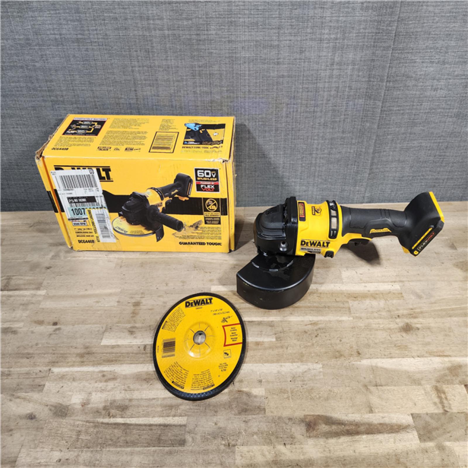 HOUSTON LOCATION - AS-IS DeWalt 60V MAX Brushless Cordless 7 In. Angle Grinder (Tool Only)