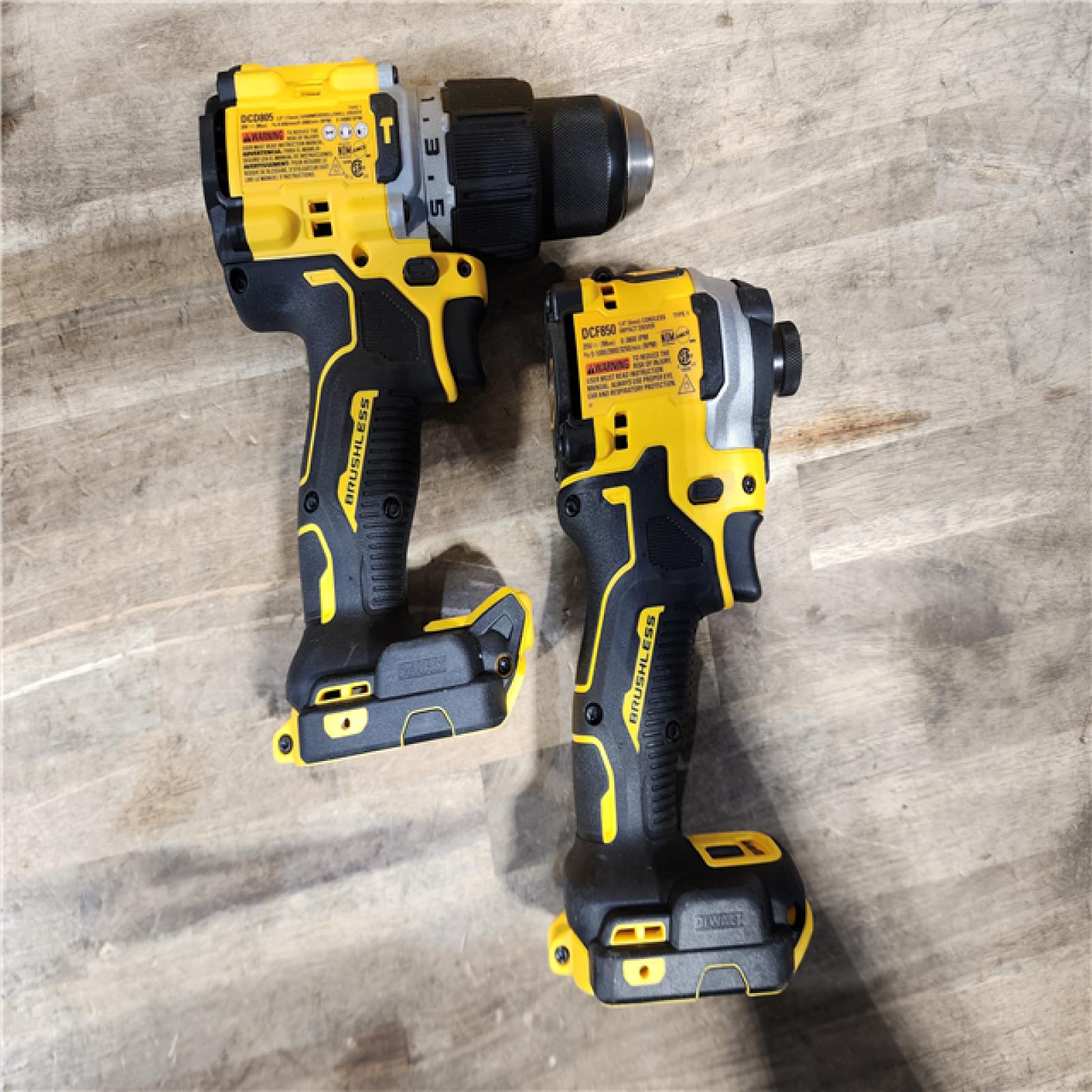HOUSTON LOCATION - AS-IS DEWALT 20V MAX XR Hammer Drill and ATOMIC Impact Driver 2 Tool Cordless Combo Kit with (2) 4.0Ah Batteries  Charger  and Bag
