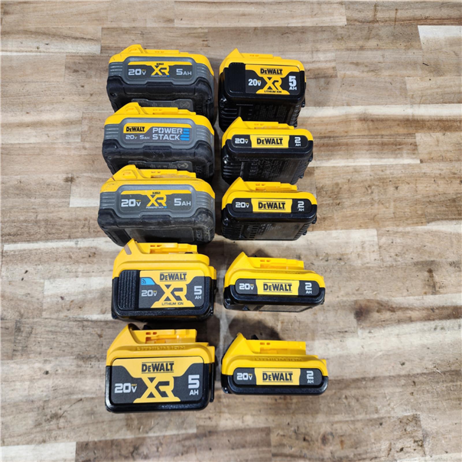 HOUSTON LOCATION - AS-IS DEWALT BATTERY PACK QTY - 10