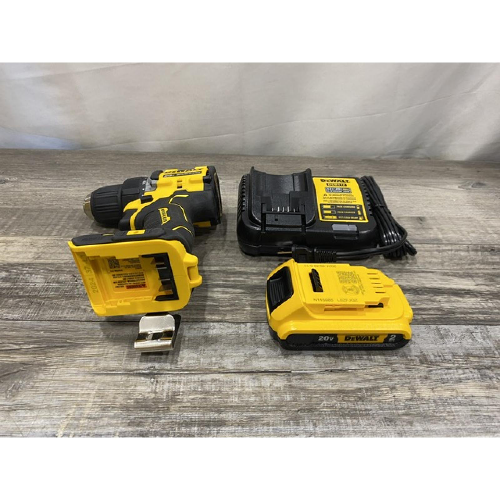 AS-IS DEWALT Atomic 20V Lithium-Ion Cordless Compact 1/2 in. Drill/Driver Kit