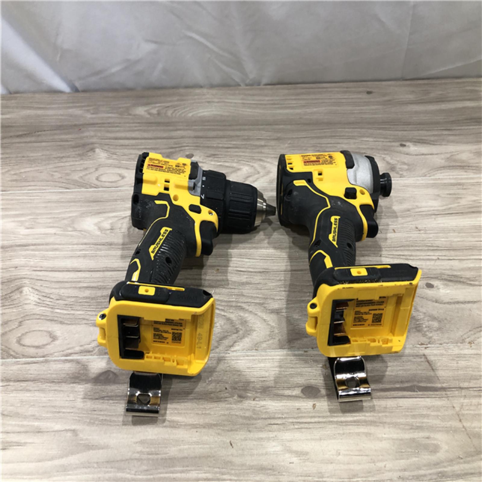 AS-IS DEWALT ATOMIC 20-Volt MAX Lithium-Ion Cordless Combo Kit