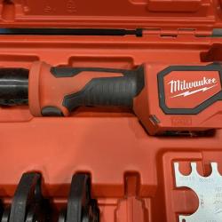 AS-IS Milwaukee 18V Lithium-Ion Cordless Short Throw Press Tool with 3 PEX Crimp Jaws Kit