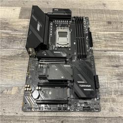 AS-IS MSI MAG X670E TOMAHAWK WIFI AM5 ATX Motherboard