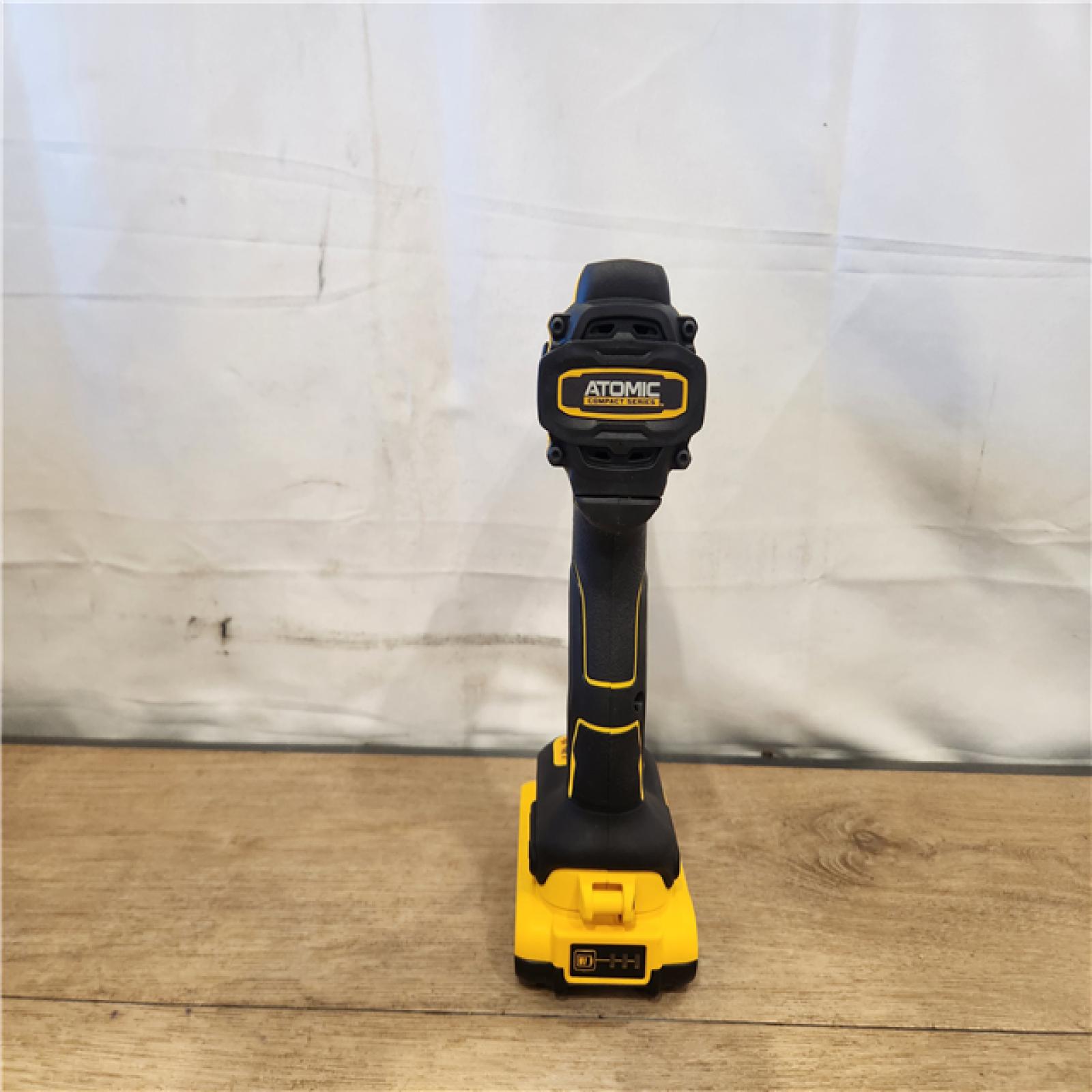 AS-IS- DEWALT 20V  Cordless.5 in Drill Driver  2 Ah