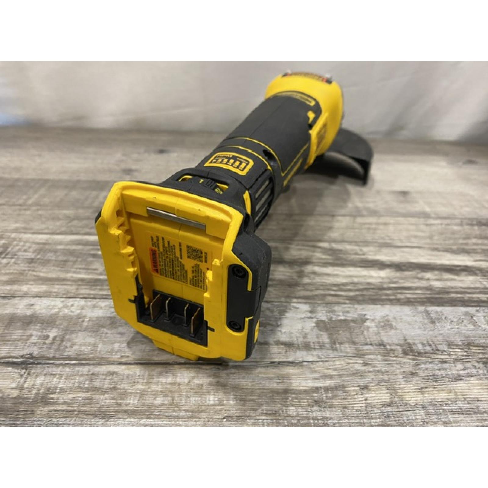 AS-IS DEWALT 20V XR Cordless 4-1/2. in. to 5 in. Variable Speed Angle Grinder (Tool Only)