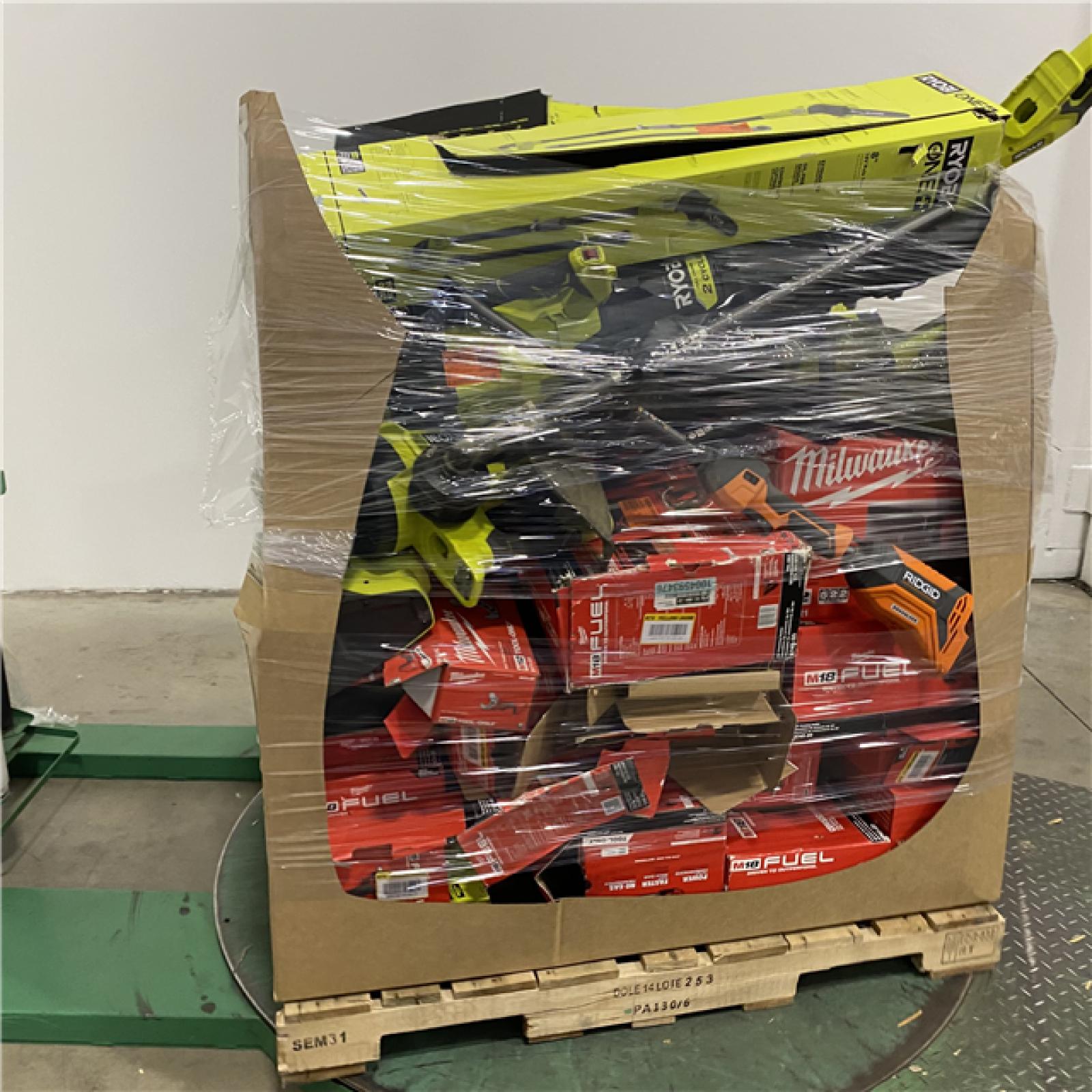 Dallas Location - As-Is Tool Pallet