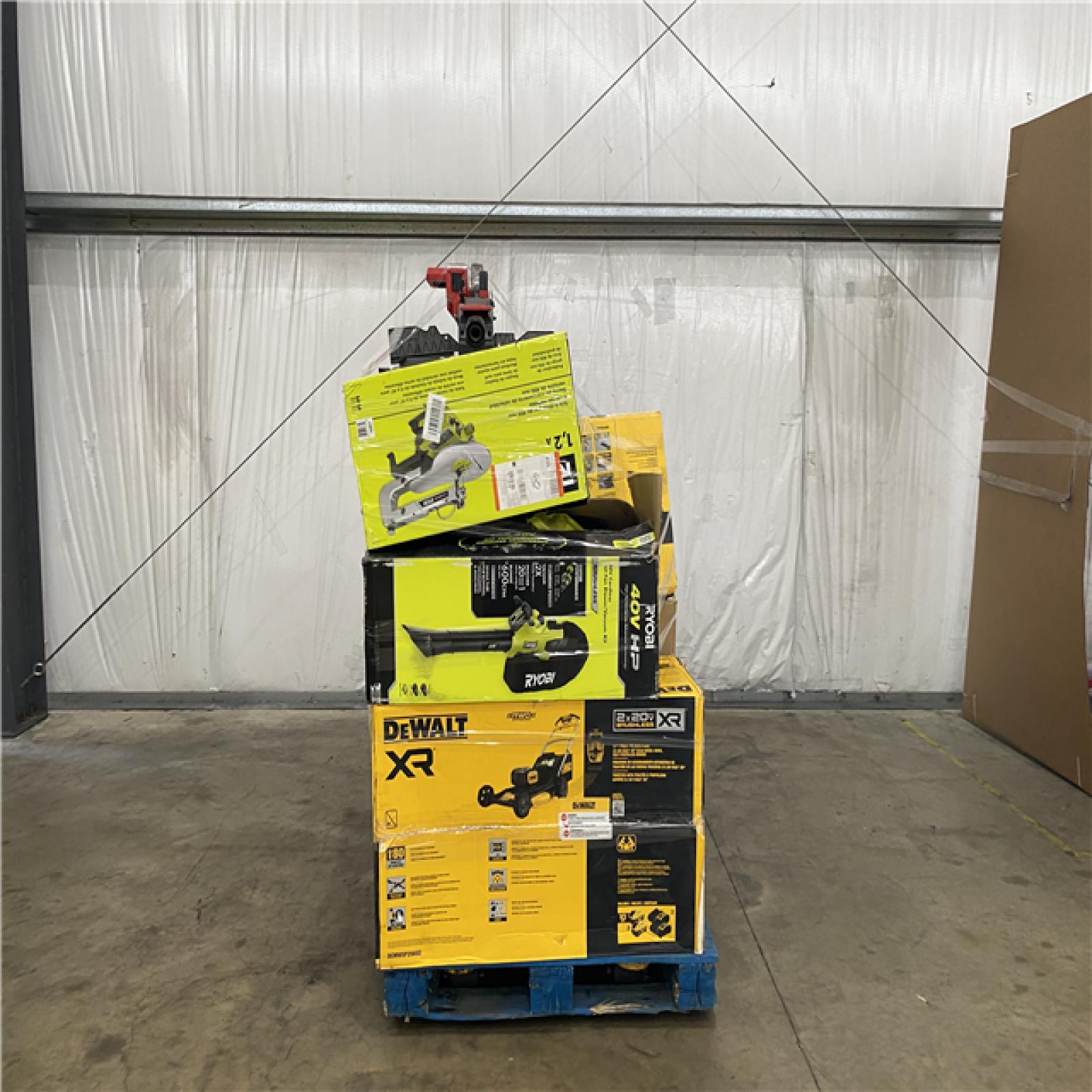 Houston Location AS IS - Tool Pallet