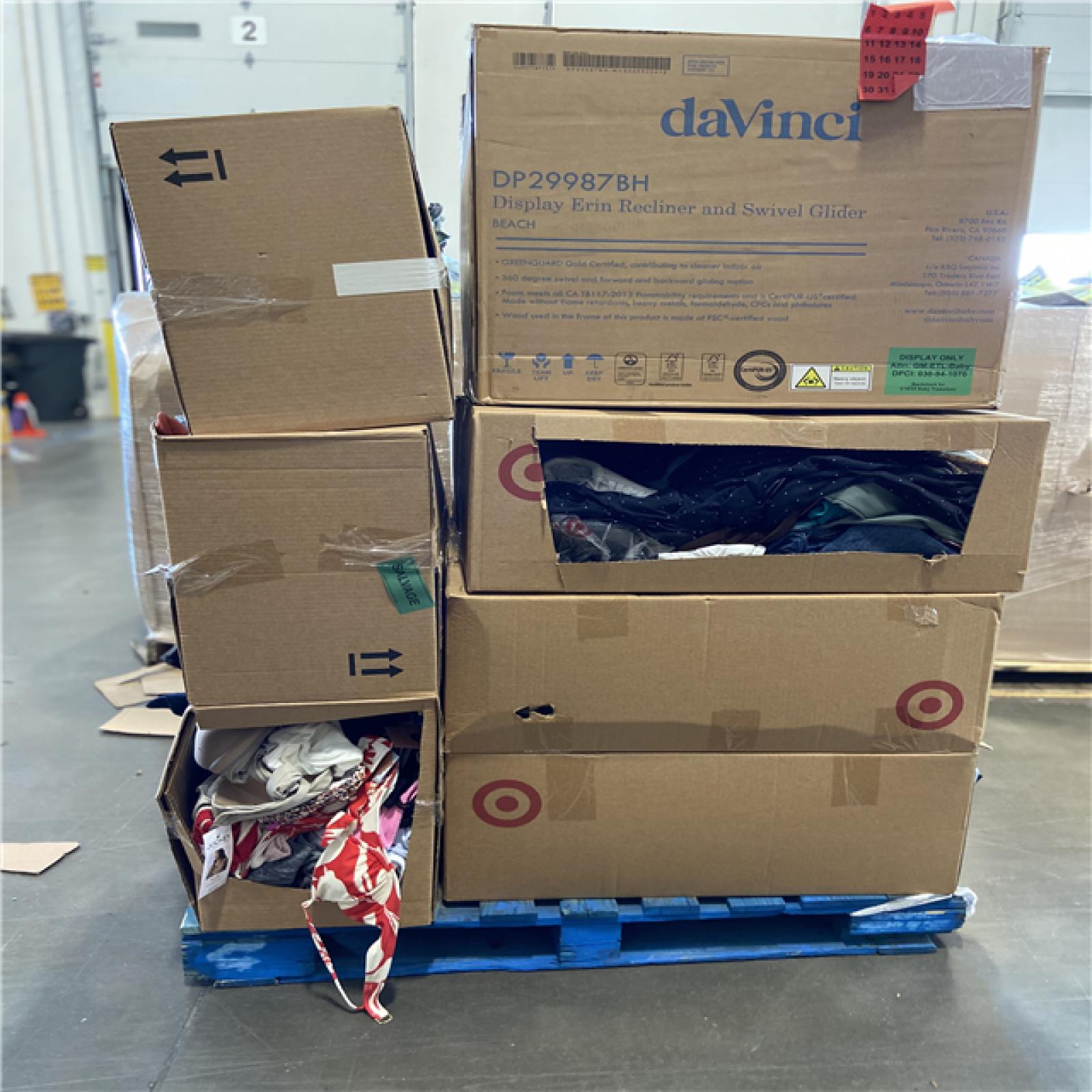 DALLAS LOCATION - BULLSEYE CLOTHING, HOME GOODS PALLET