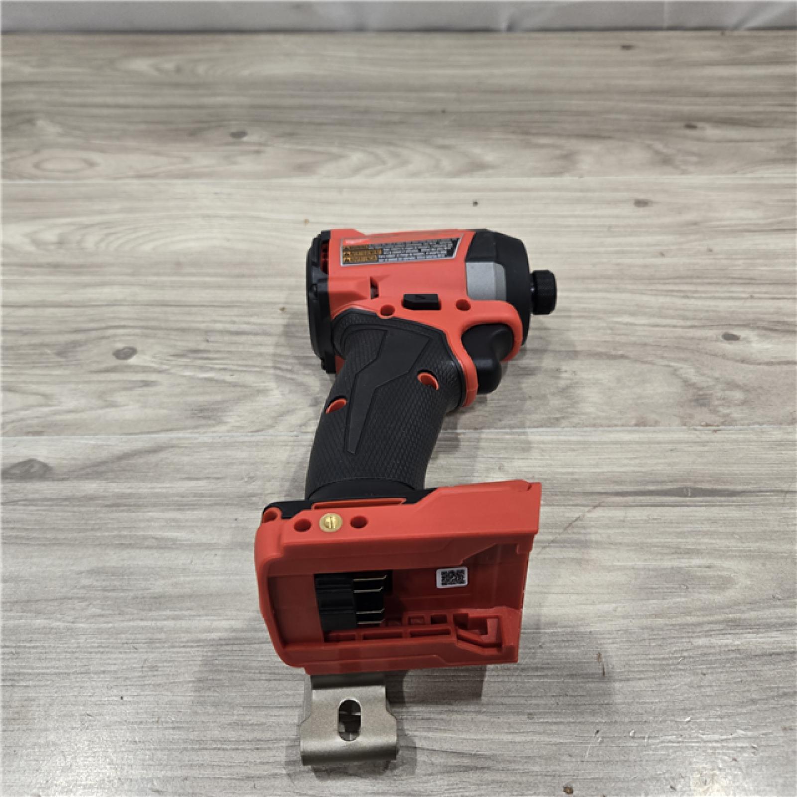 AS-IS Milwaukee 2953-22 M18 FUEL 1/4 Hex Impact Driver Kit