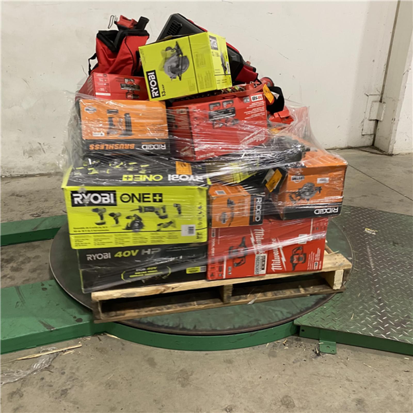 Dallas Location - As-Is Tool Pallet