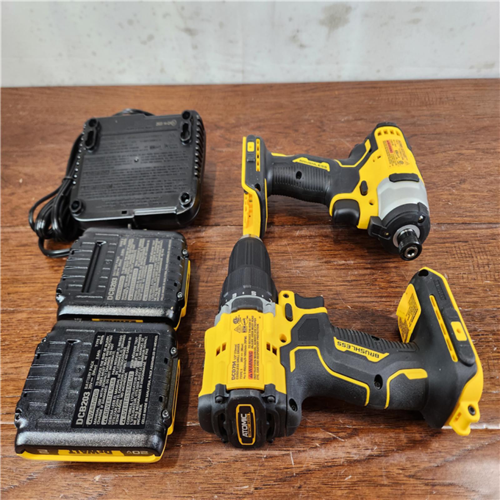 AS-IS DEWALT ATOMIC 20V Cordless Brushless (4-Tool) Combo Kit