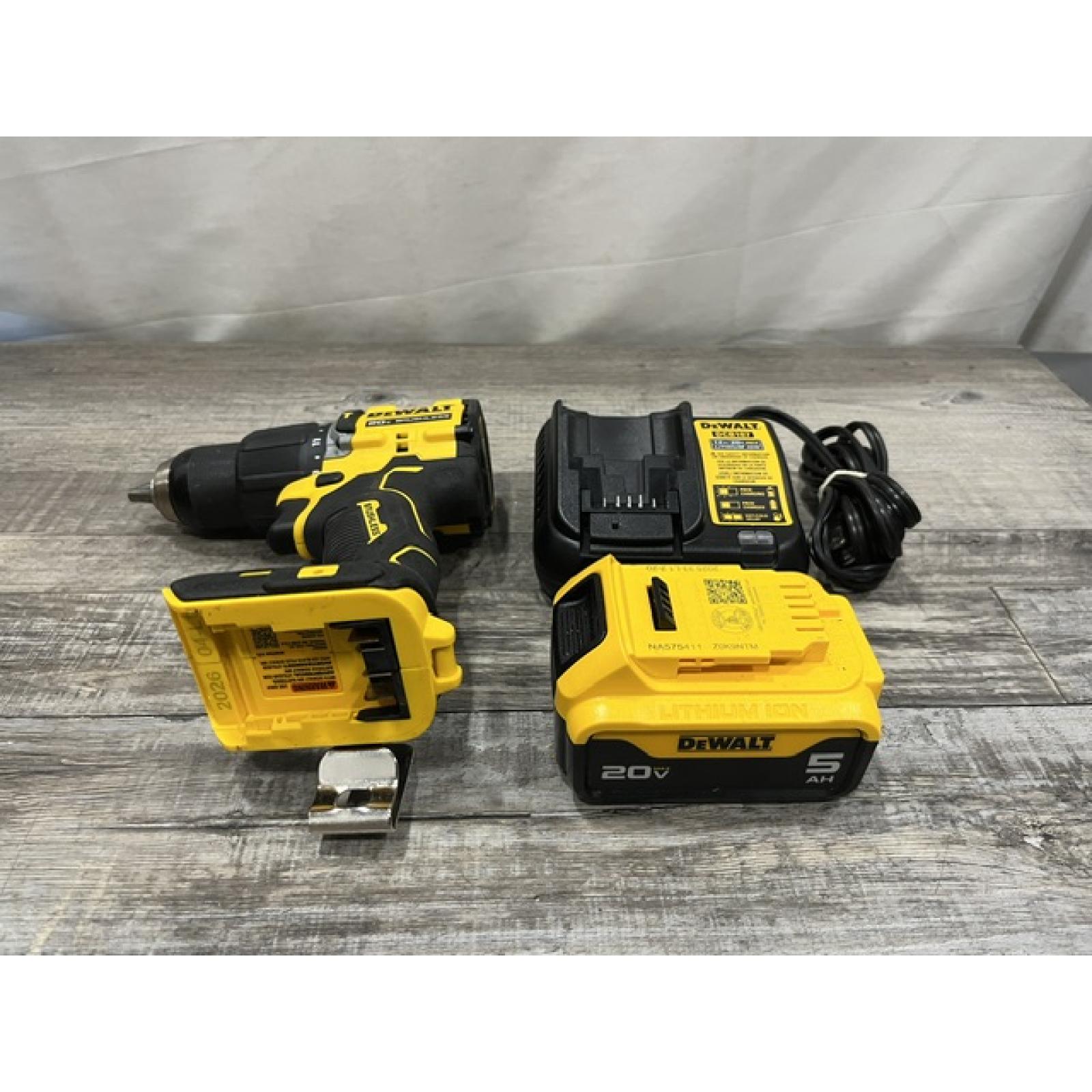 AS-IS DEWALT ATOMIC 20V Lithium-Ion Cordless 1/2 in. Hammer Drill Kit