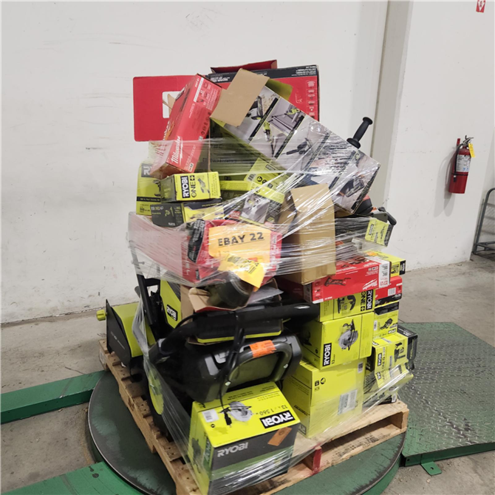 Dallas Location - As-Is Tool Pallet