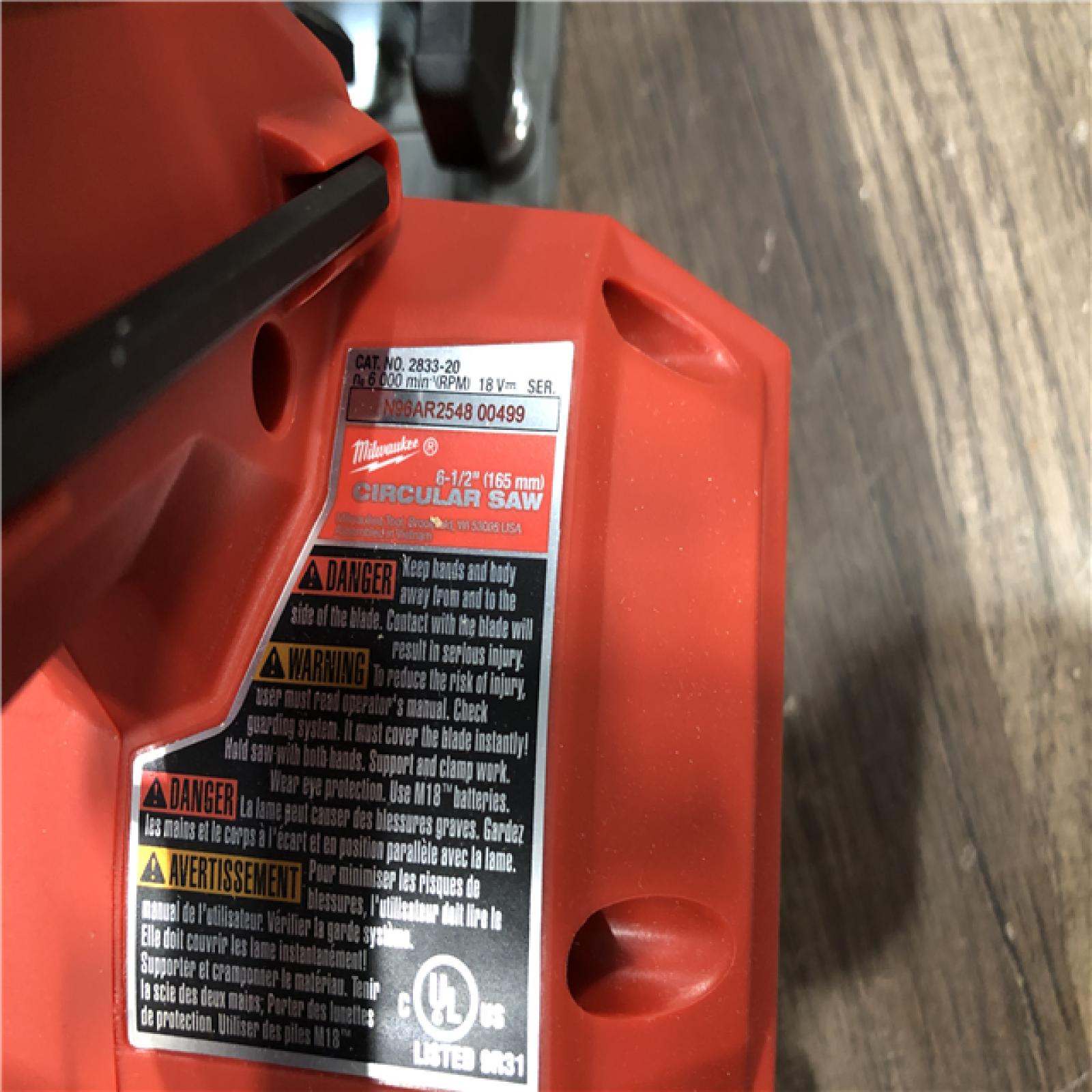 Milwaukee FUEL 18V Lithium-Ion Brushless Cordless 6-1/2 in. Circular Saw (Tool-Only)