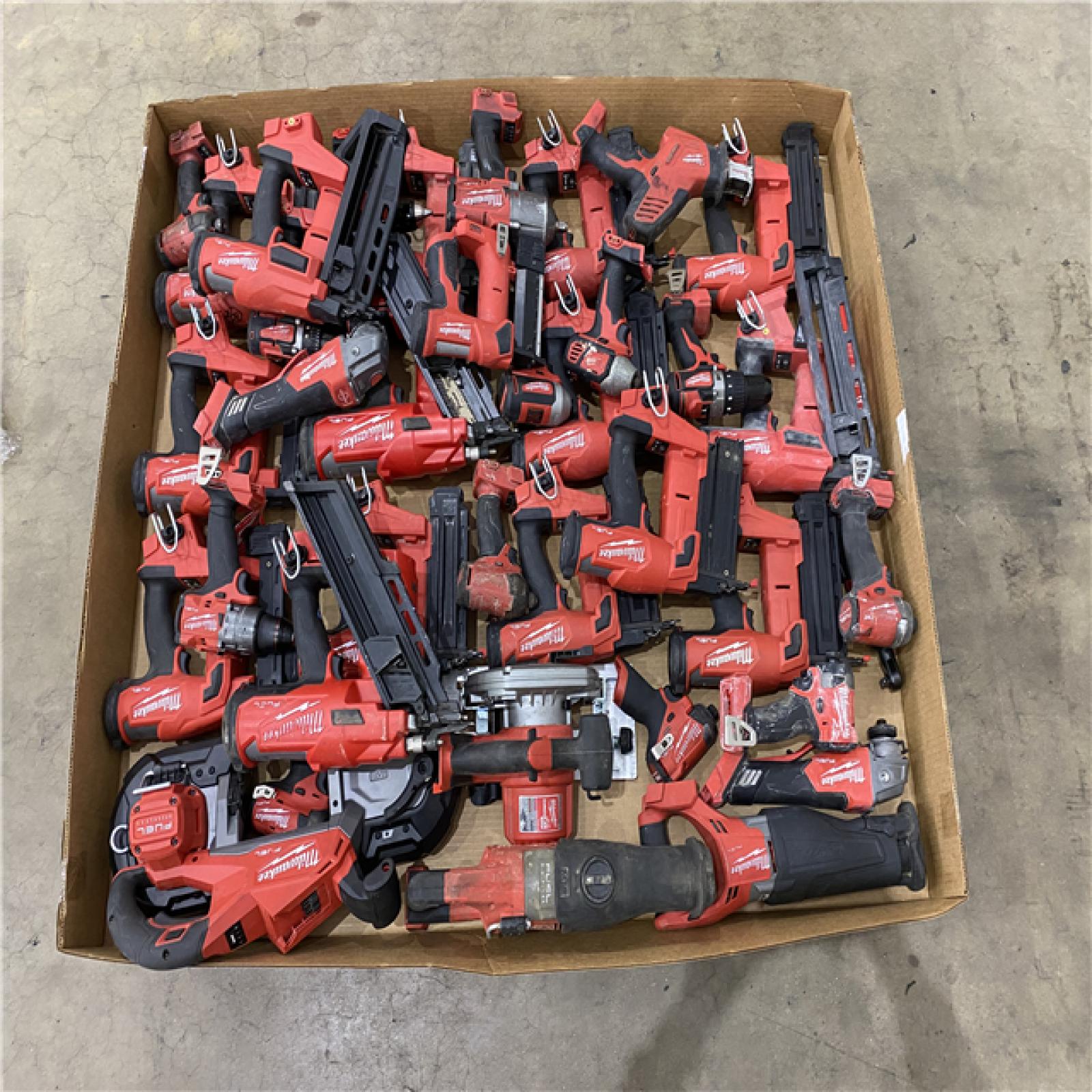 Houston Location AS IS - Tool Pallet