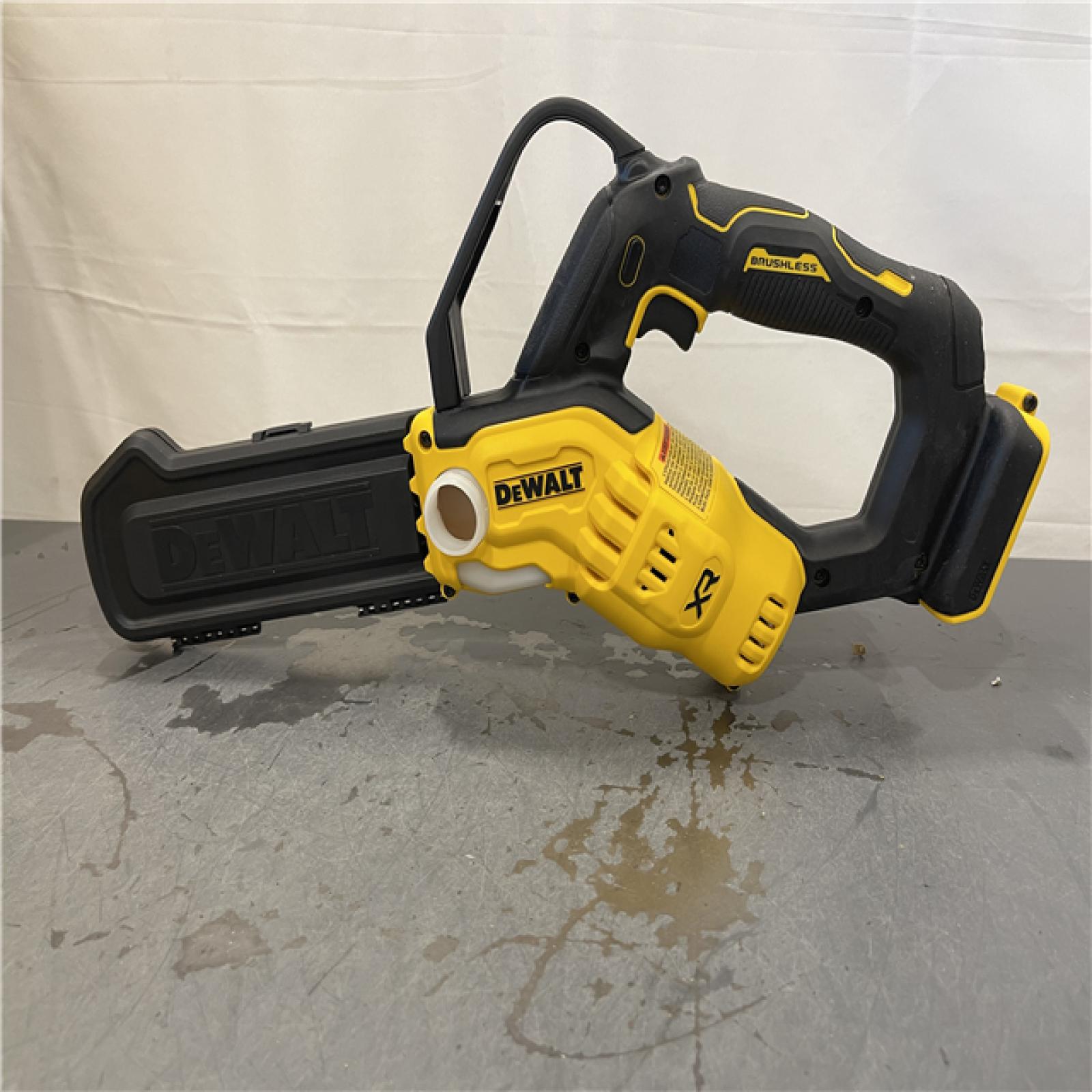 AS-IS - DeWalt 20V MAX 8 in. Brushless Cordless Battery Powered Pruning Chainsaw