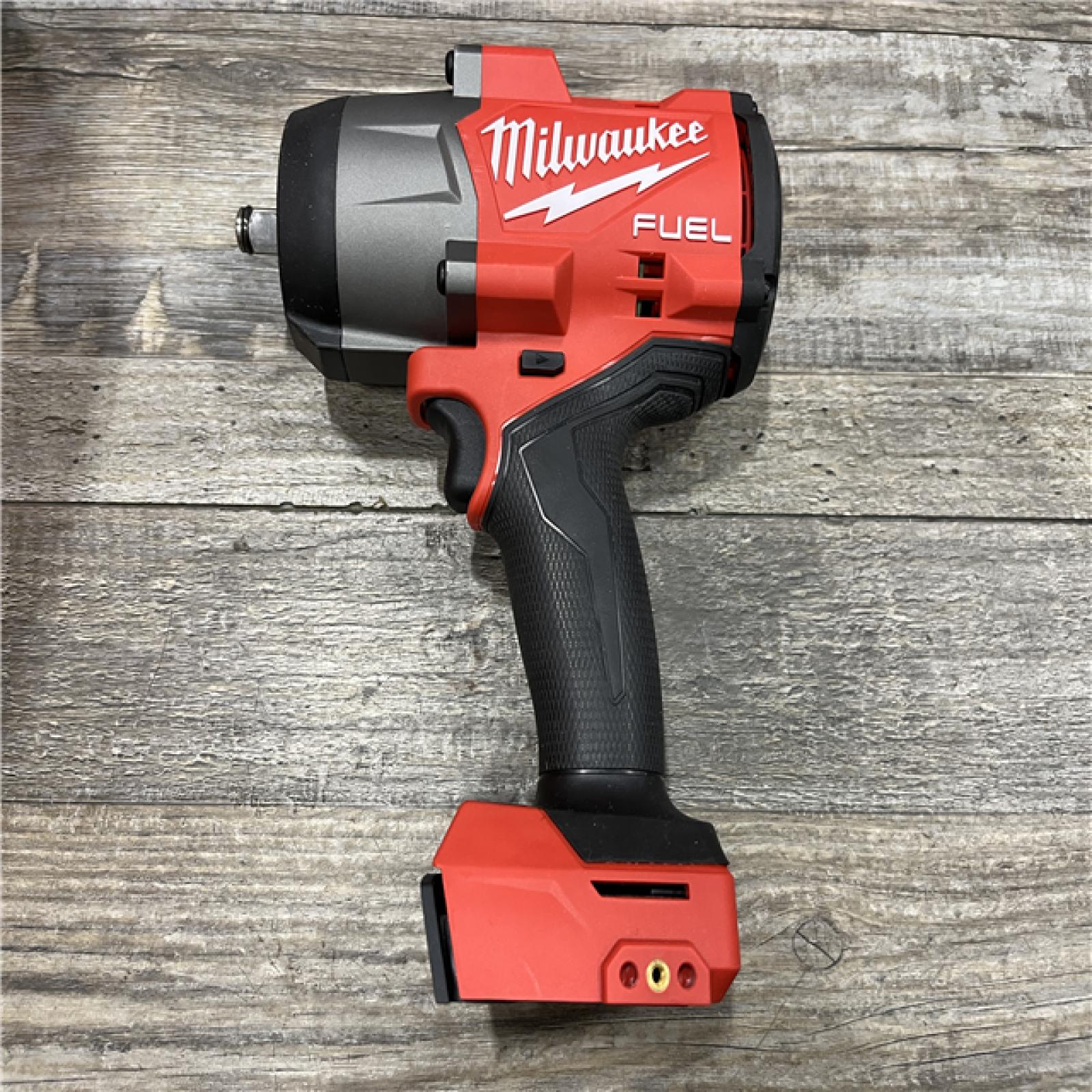 AS-IS Milwaukee FUEL 18V Lithium-Ion Brushless Cordless 1/2 in. Impact Wrench w/Friction Ring Kit