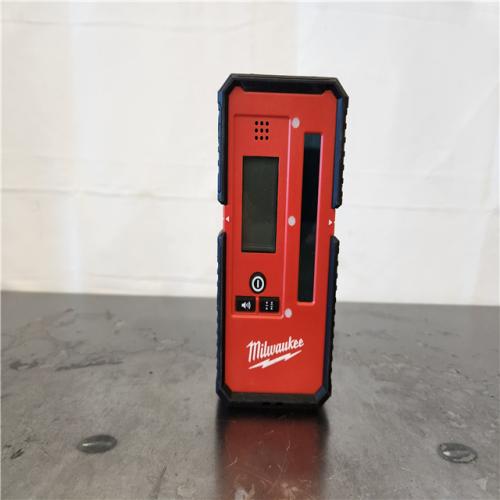 AS-IS- Milwaukee Tool Laser Detector 165 Ft. 3 Pc