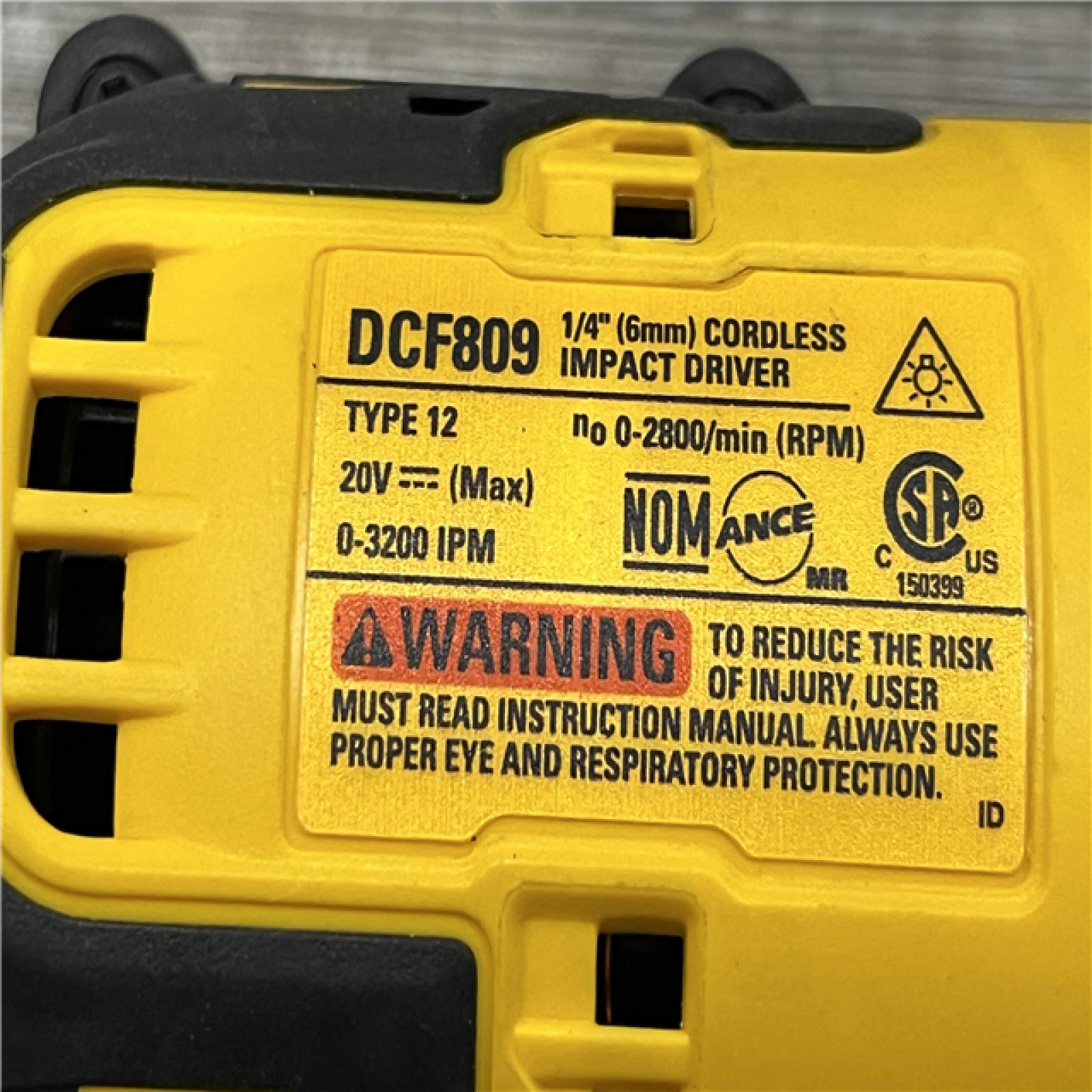 AS-IS DEWALT Atomic 20V Max Lithium-Ion Brushless Cordless Compact 1/4 in. Impact Driver Kit