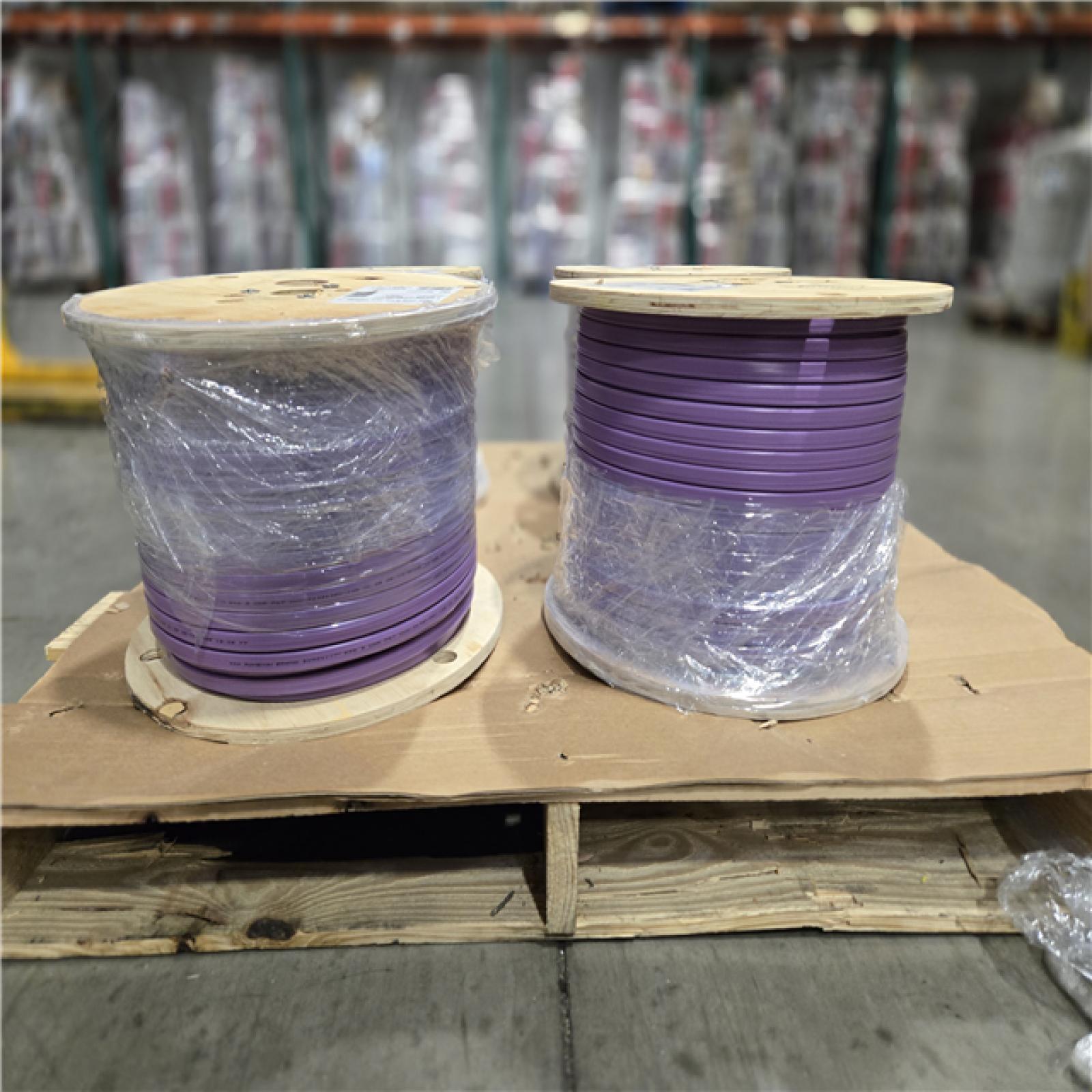 DALLAS LOCATION- Southwire 1000-ft 12 / 3 / Romex SIMpull Solid Indoor CU NM-B W/G PALLET (4 UNITS)