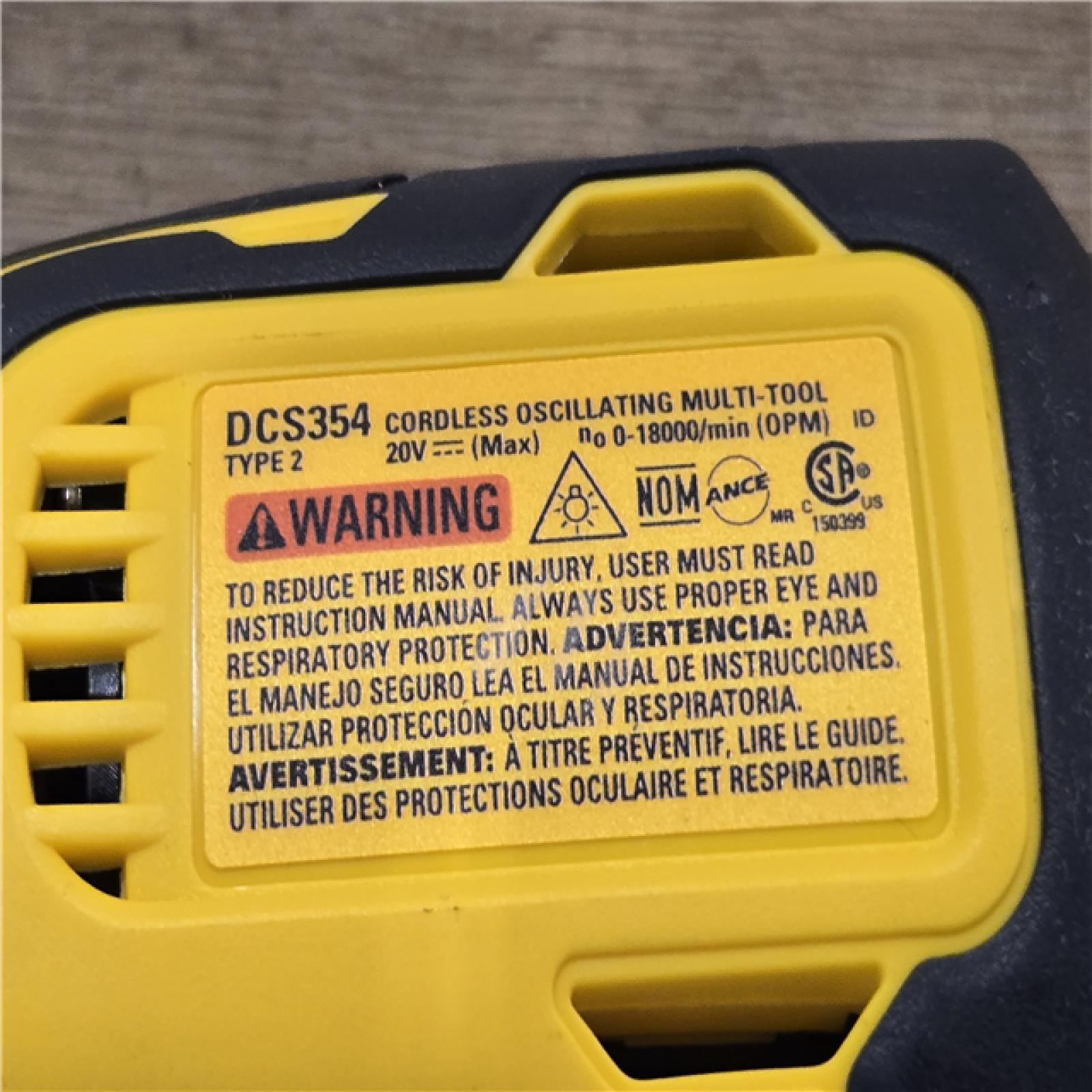 AS-IS DEWALT ATOMIC 20V MAX* Cordless Oscillating Multi Tool (Tool-Only)