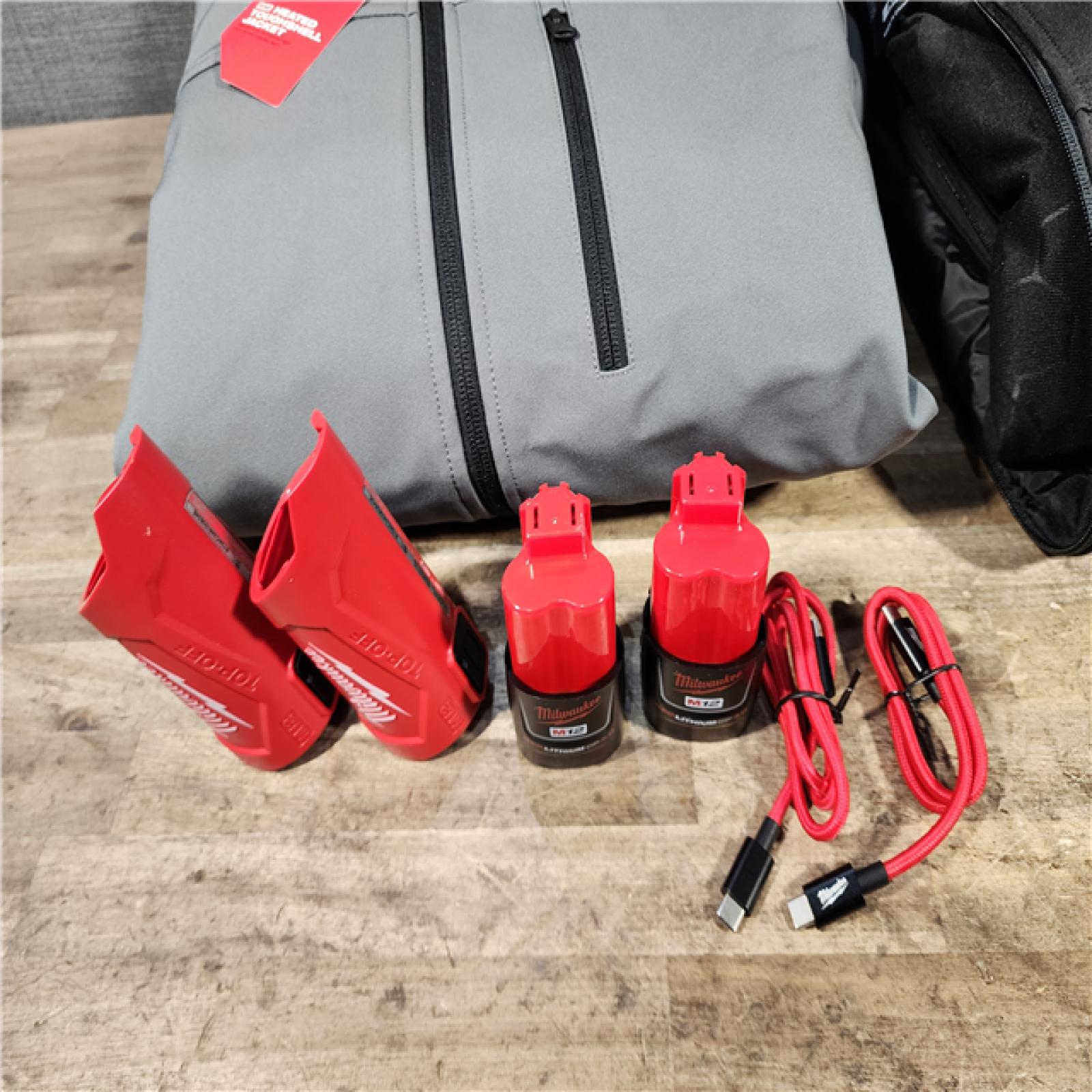 HOUSTON LOCATION - AS-IS MILWAUKEE 2 HEATED CLOTHING COMBO KIT