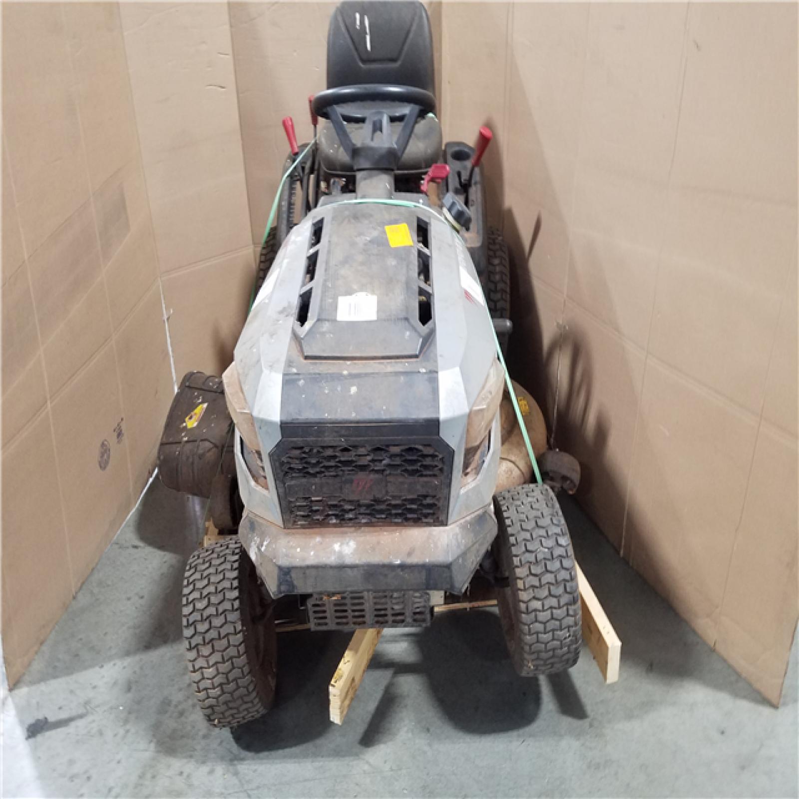 CALIFORNIA AS-IS MURRAY MT100 LAWN TRACTOR