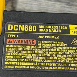 AS-IS DEWALT 20V MAX XR 18 Gauge Brad Nailer Kit