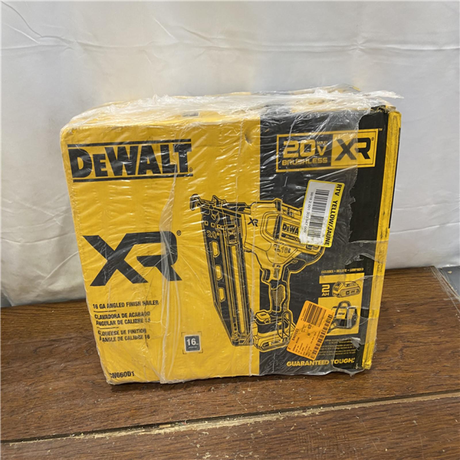 NEW DeWalt DCN660D1 20V 16 Gauge Cordless Angled Finish Nailer Kit W/ 2Ah Battery