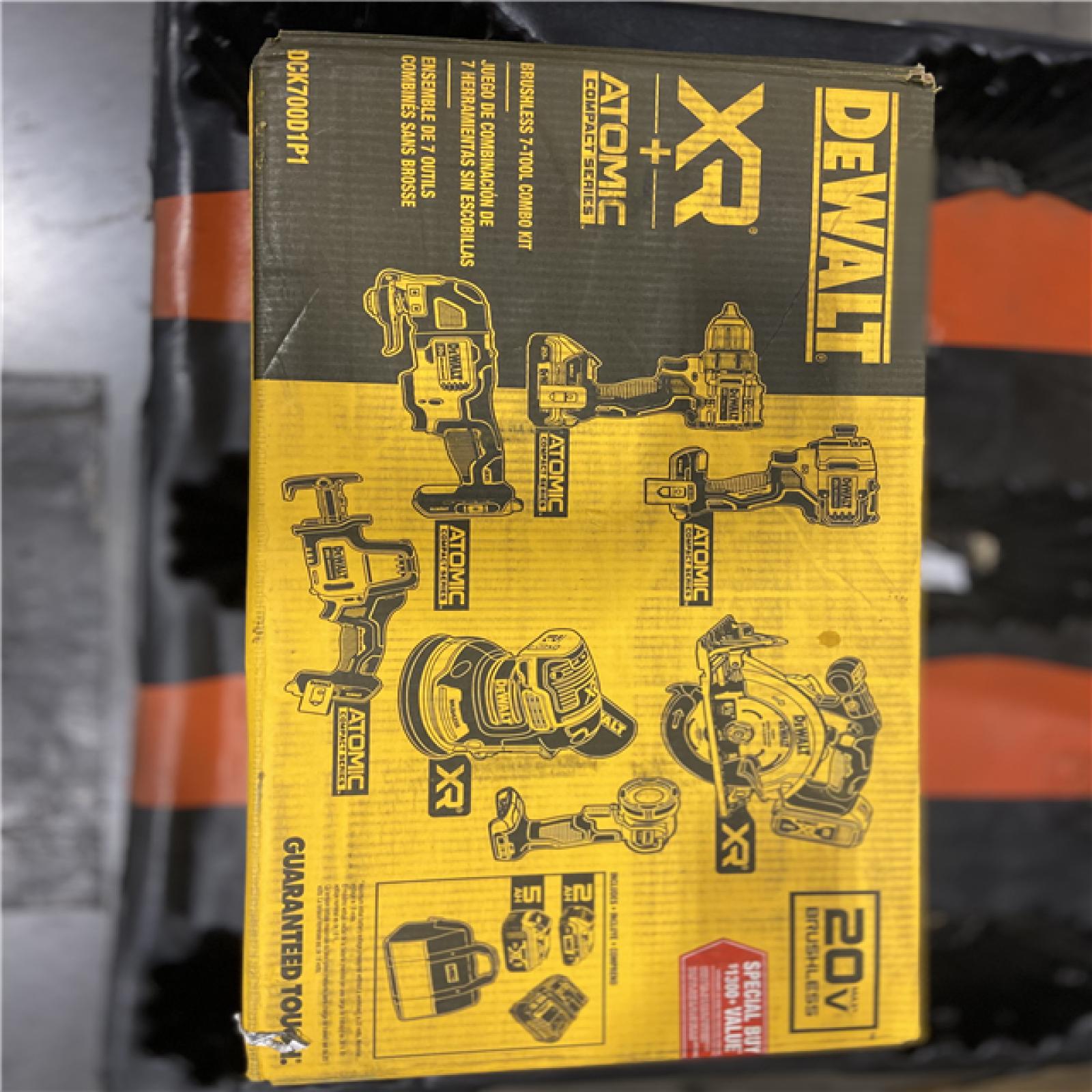 NEW! - DEWALT 20-Volt MAX Lithium-Ion Cordless 7-Tool Combo Kit with 2.0 Ah Battery, 5.0 Ah Battery and Charger
