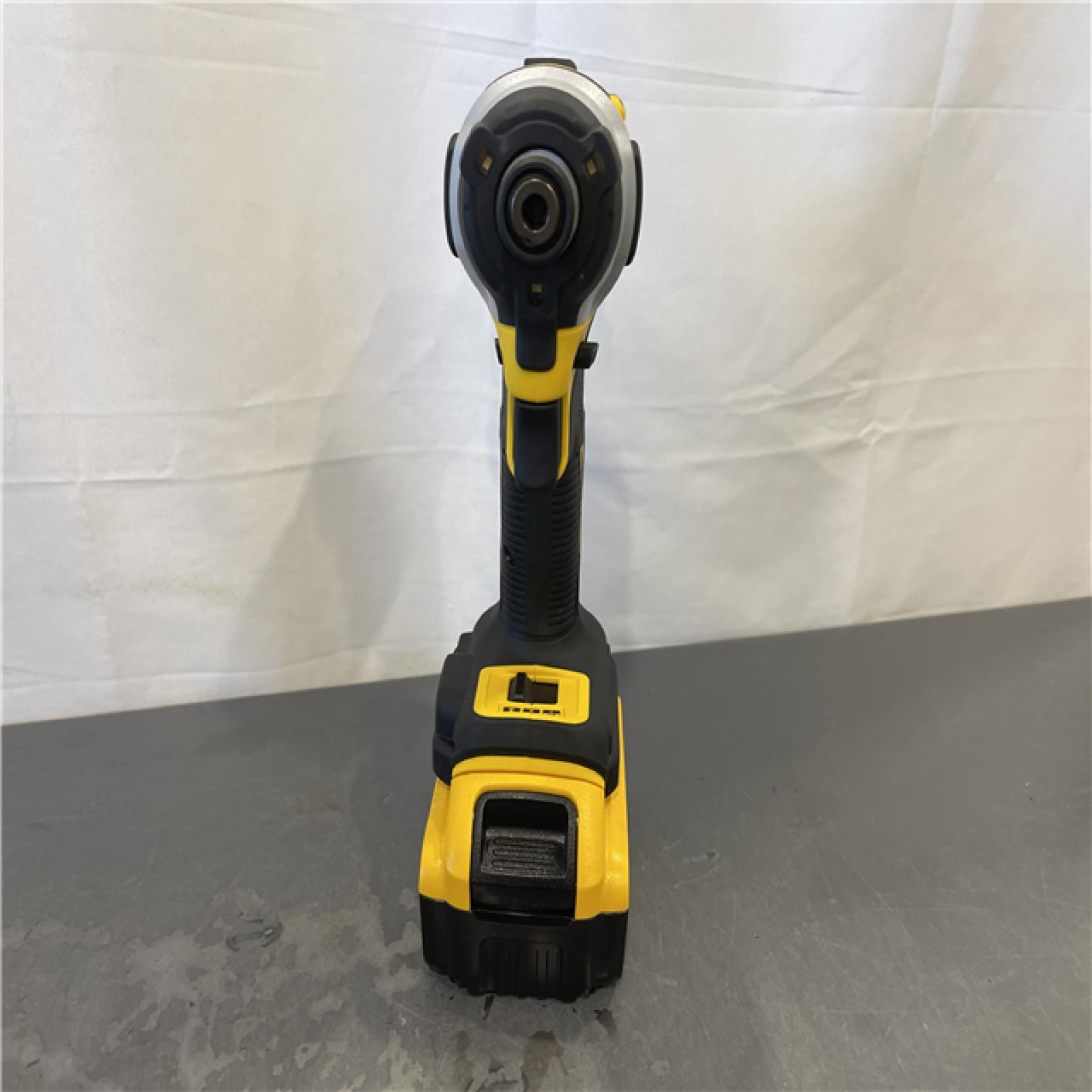 AS-IS - DeWalt 20V MAX ATOMIC 1/4 in. Cordless Brushless 3-Speed Impact Driver Kit