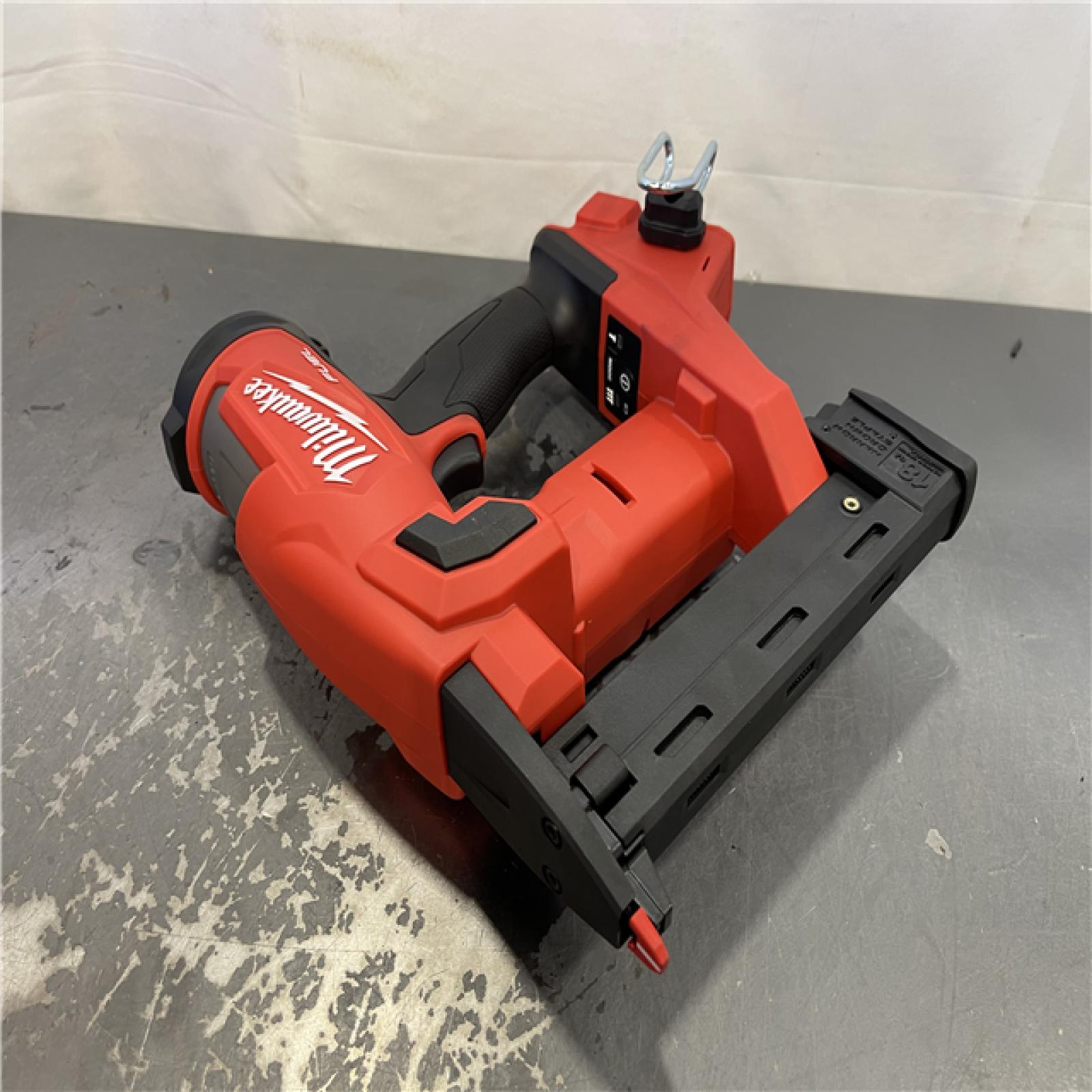 AS-IS - Milwaukee M18 FUEL 18-Volt Lithium-Ion Brushless Cordless 18-Gauge 1/4 in. Narrow Crown Stapler