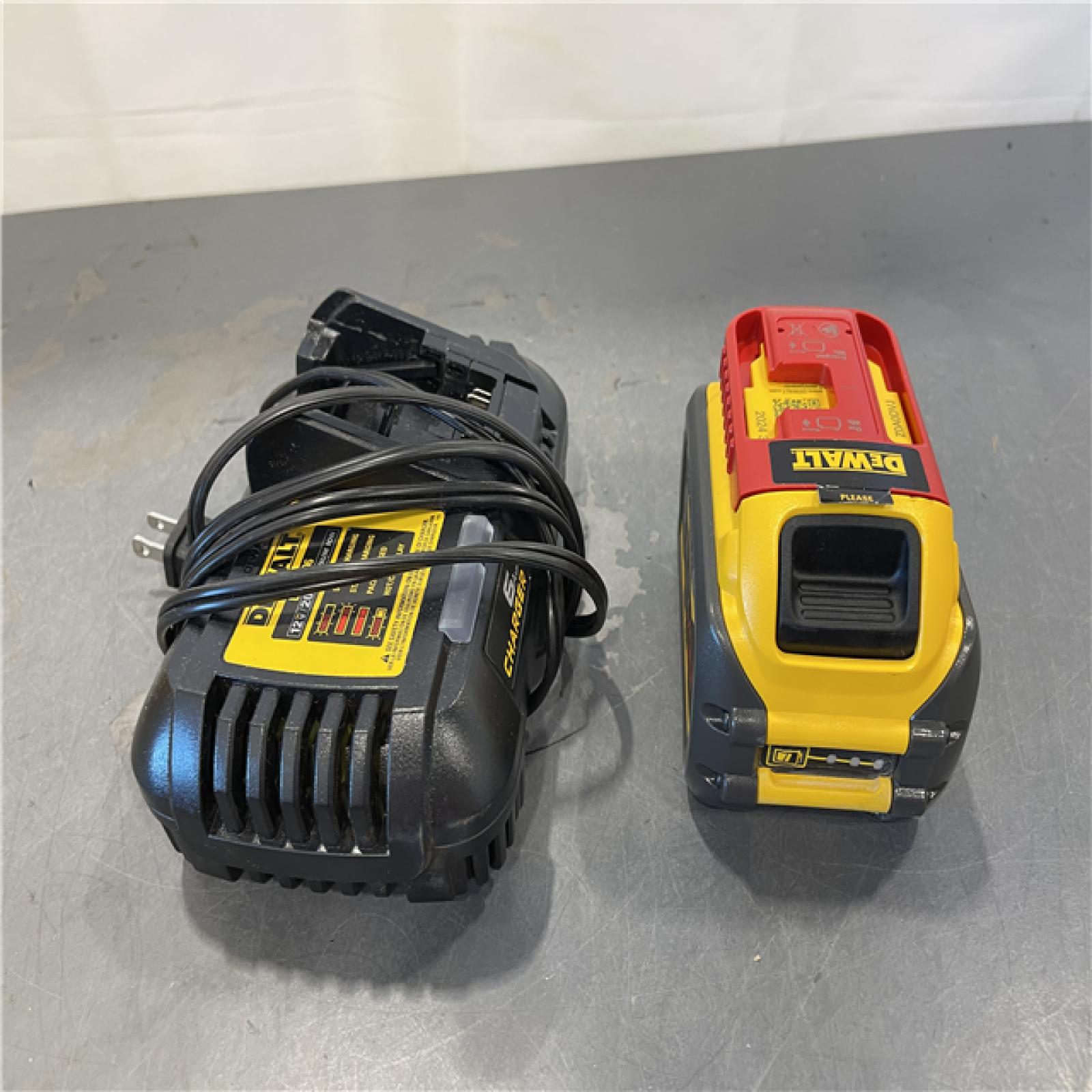 AS-IS - DEWALT FLEXVOLT 20V/60V MAX Lithium-Ion 6.0Ah Battery Pack with 6 Amp Output Charger