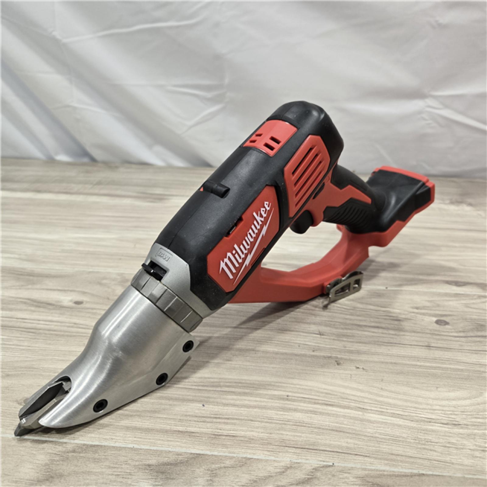 LIKE NEW! - Milwaukee Tool M18 18 Gauge Single Cut Shear (Tool Only)