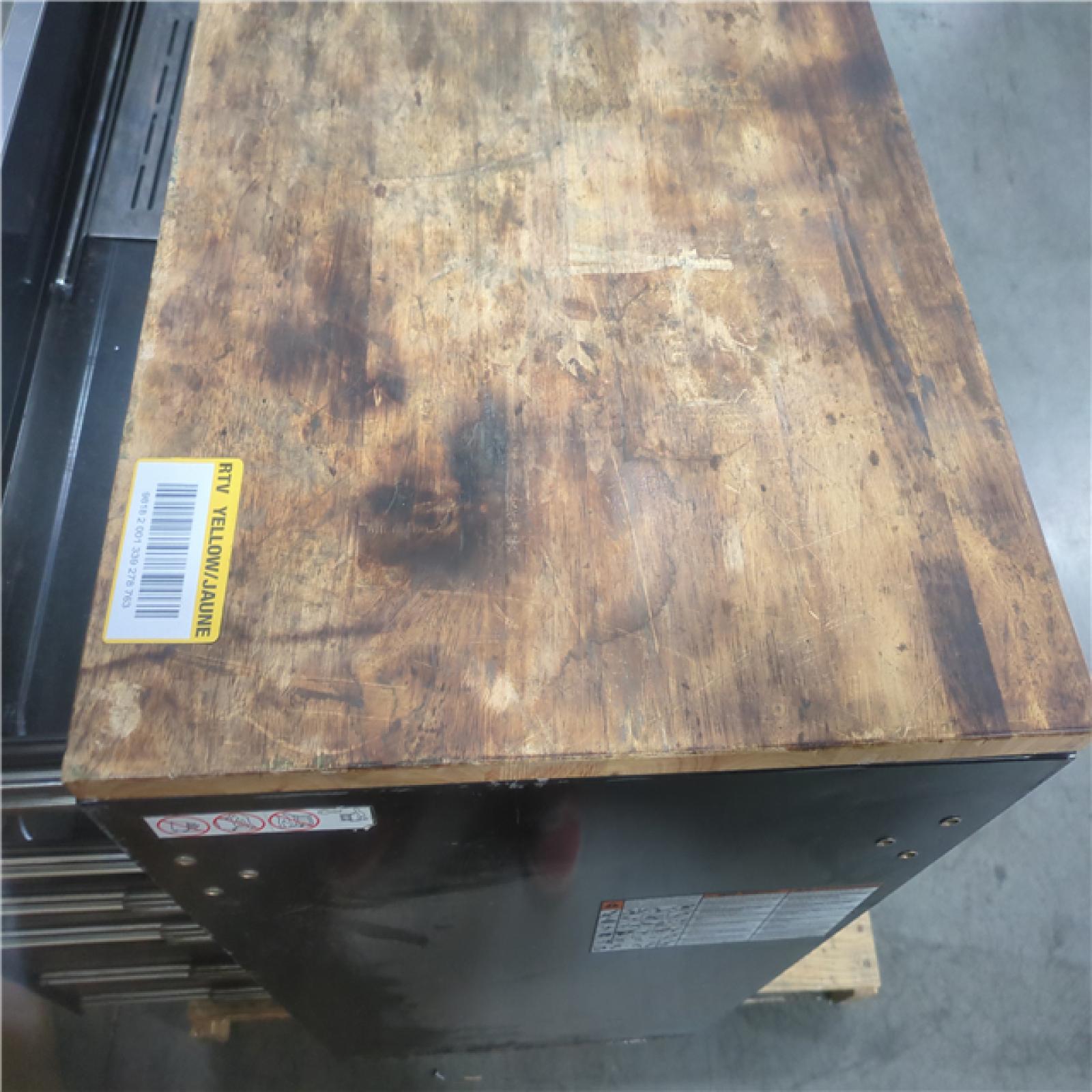CALIFORNIA AS-IS HUSKY 46 9-Drawer WORKBENCH