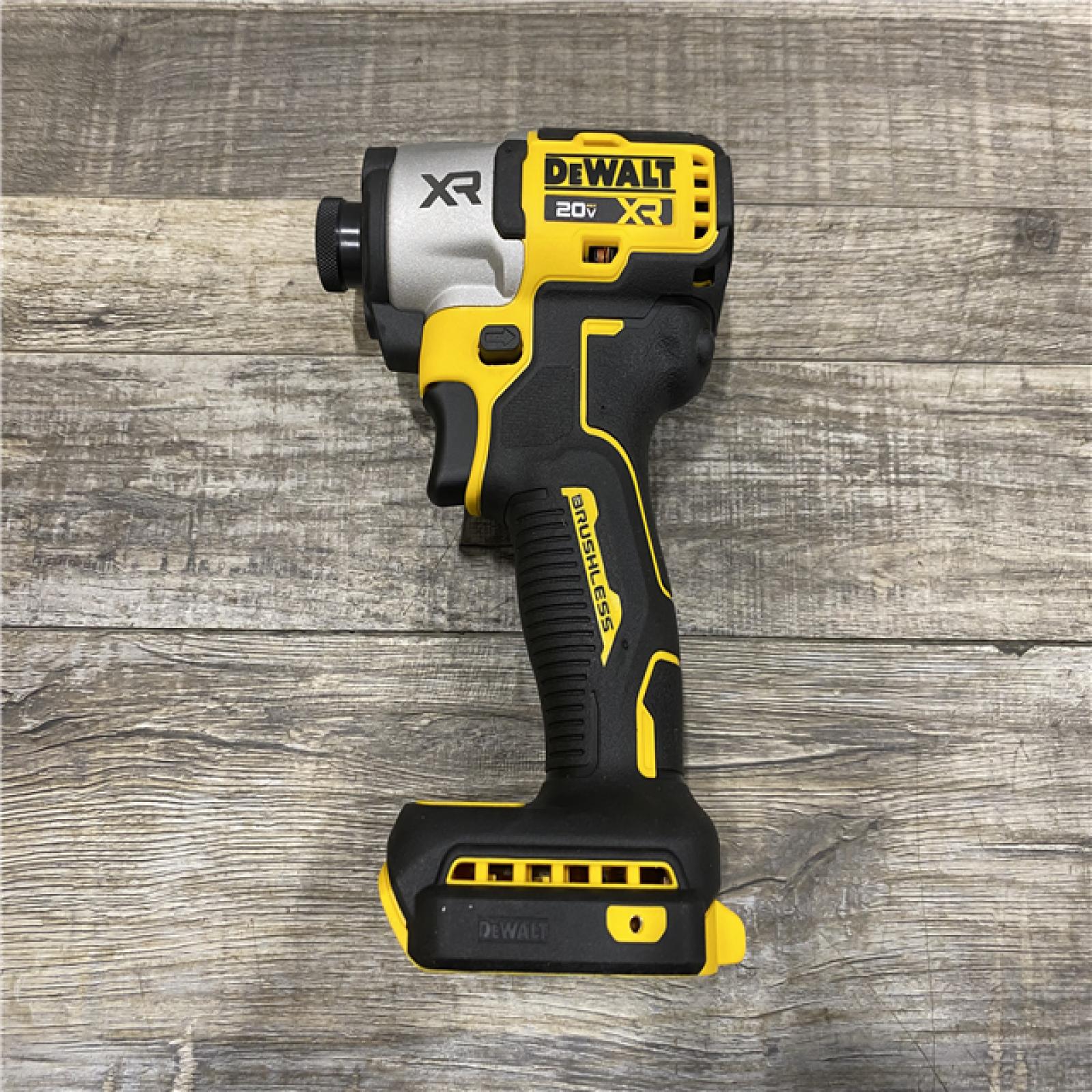 AS-IS DEWALT 20-Volt Maximum XR Lithium-Ion Cordless Brushless 1/4 in. 3-Speed Impact Driver Kit