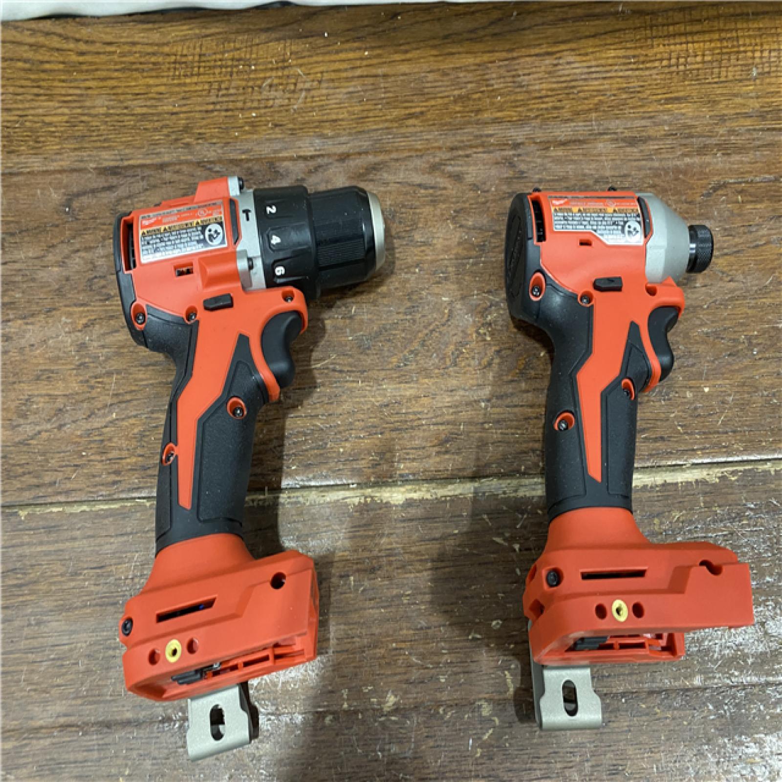 AS-IS Milwaukee M12 2534-21 Steel Curved Cordless Pruner