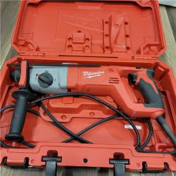 AS-IS Milwaukee 1 in. SDS Plus D-Handle Rotary Handle w/ Case