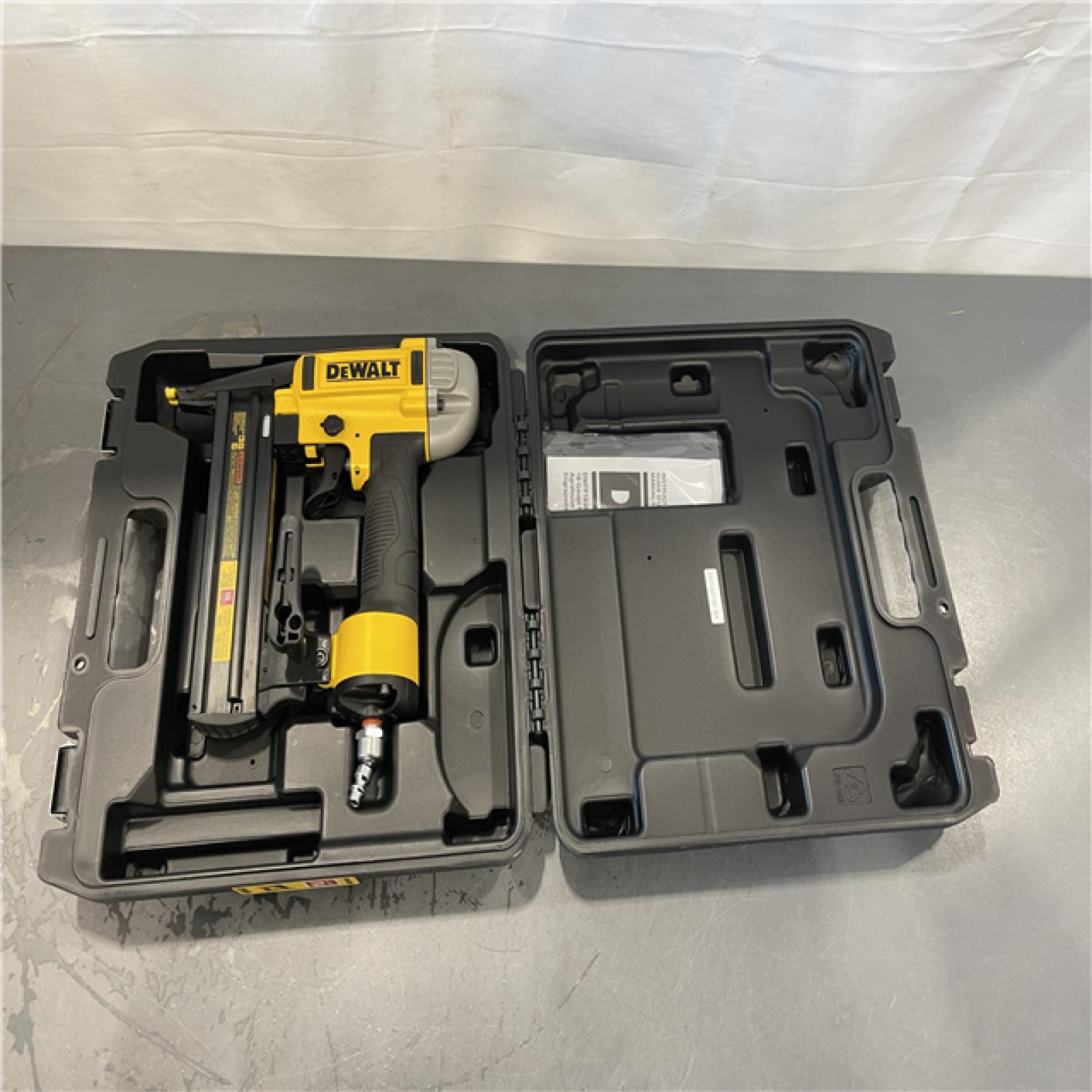 AS-IS- DeWalt Pneumatic 18-Gauge 1/4 in. Crown Corded Stapler