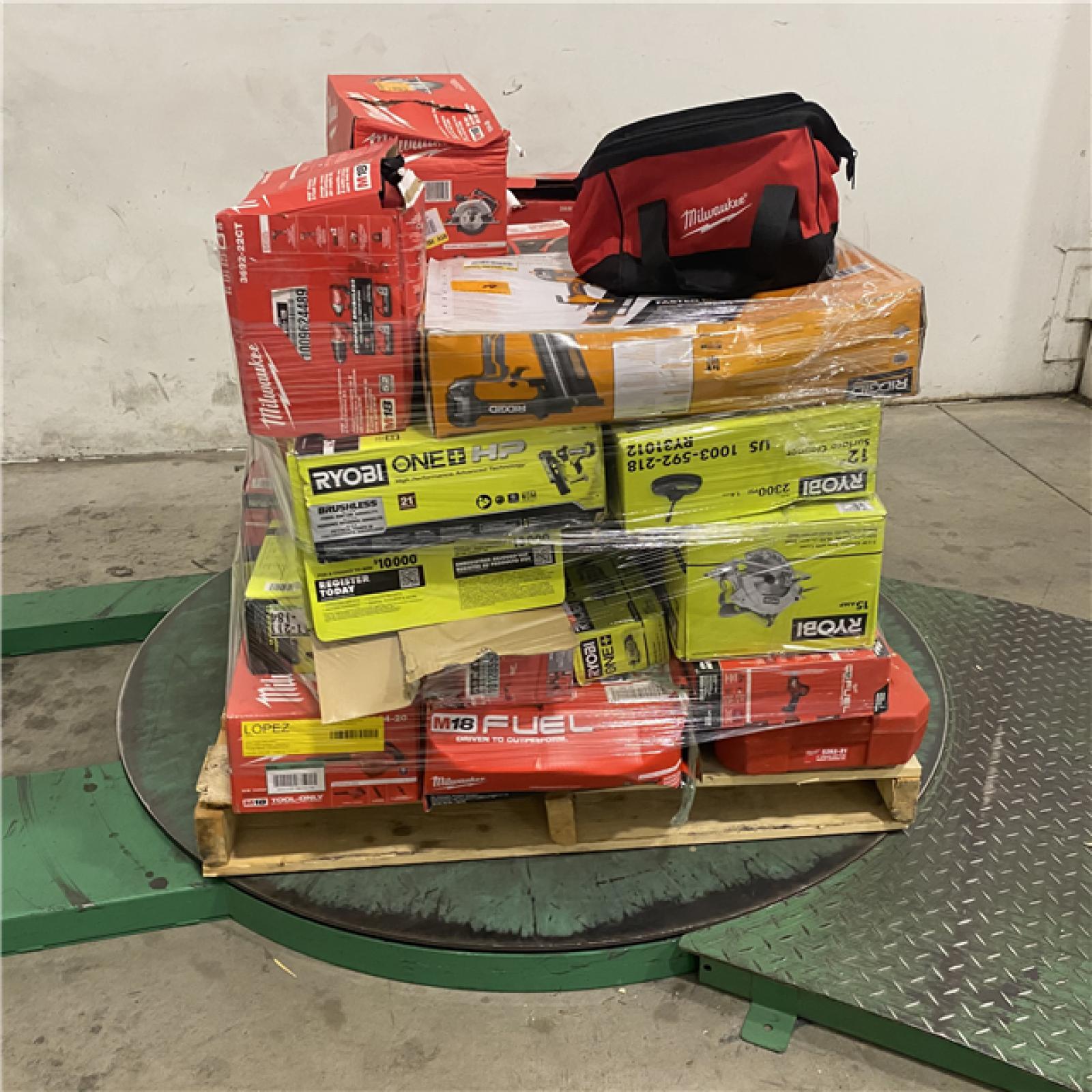 Dallas Location - As-Is Tool Pallet