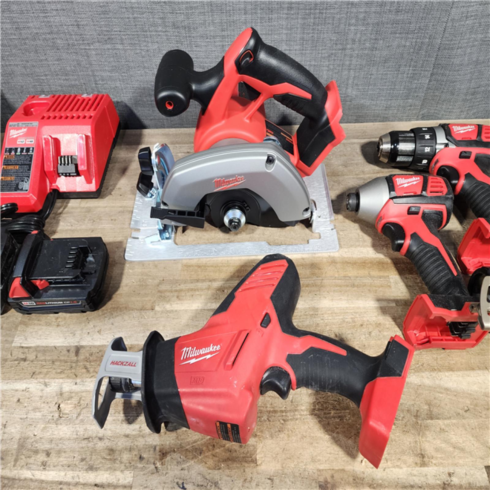 HOUSTON LOCATION - AS-IS Milwaukee M18 18V Lithium-Ion Cordless 5 Tool Combo Kit