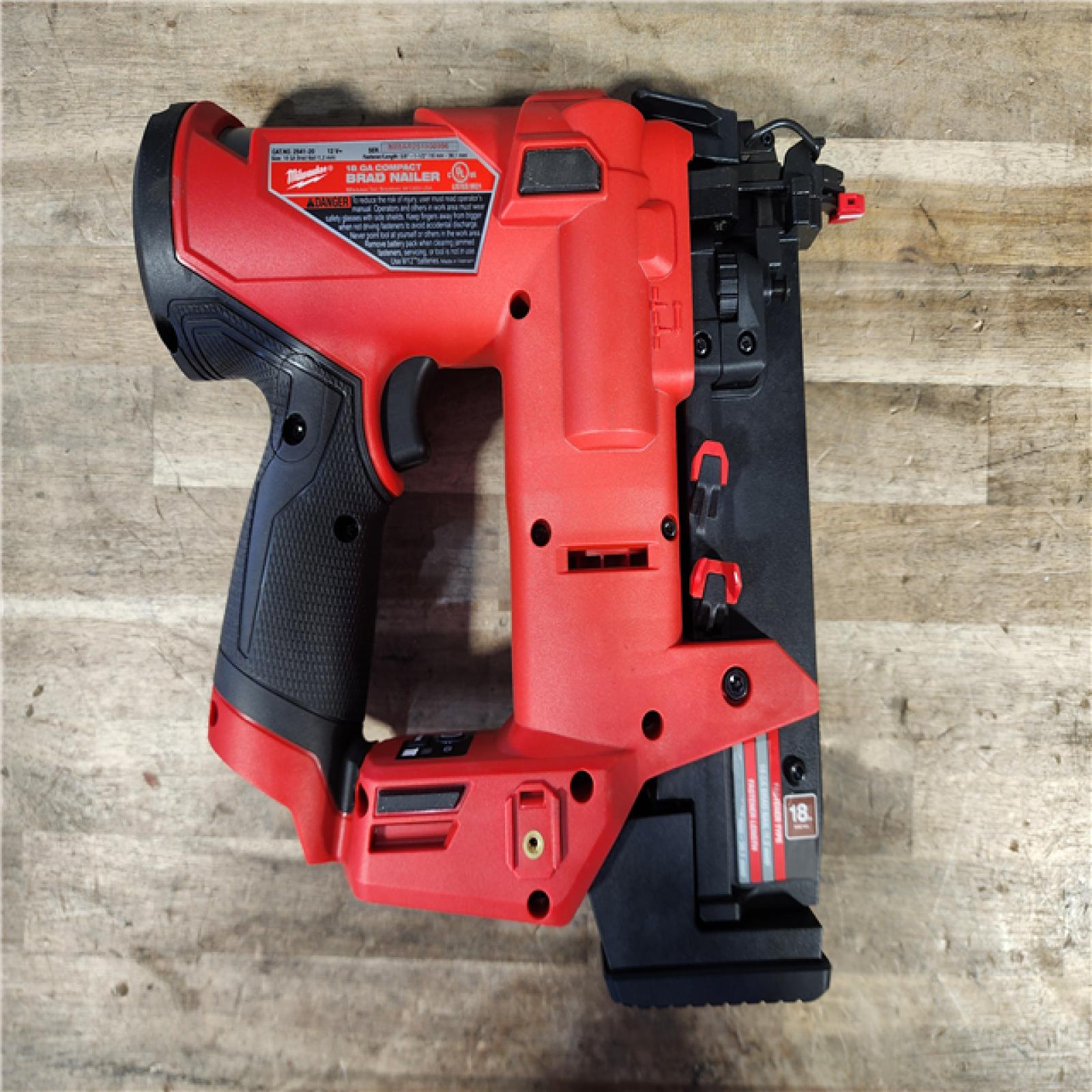HOUSTON LOCATION - AS-IS (2) M12 FUEL 12-Volt Lithium-Ion Brushless Cordless 18-Guage Compact Brad Nailer (Tool Only)