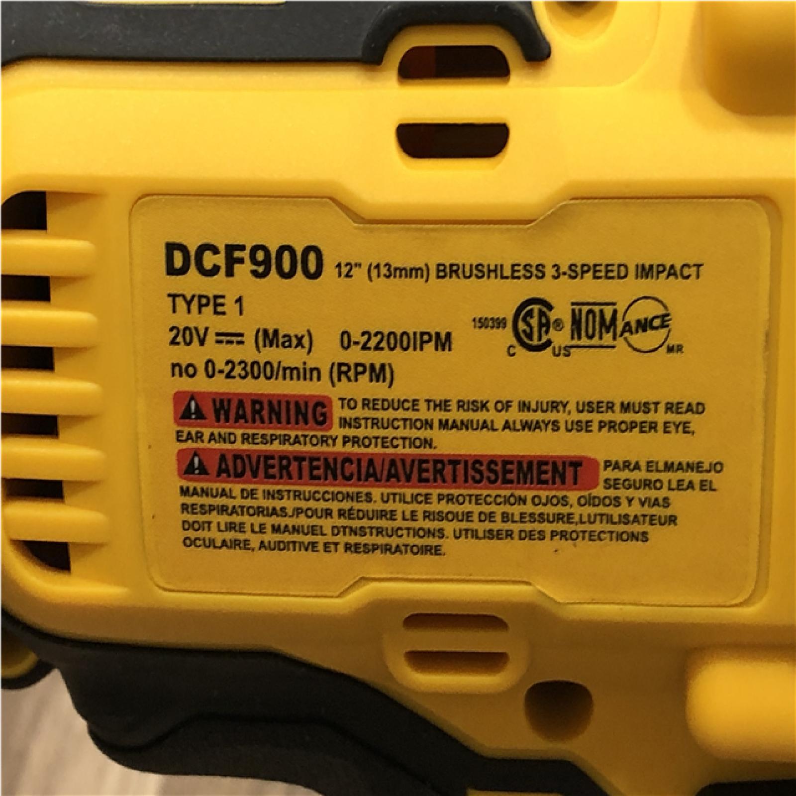 AS-IS DEWALT 20V MAX Lithium-Ion Cordless 1/2 in. Impact Wrench Kit